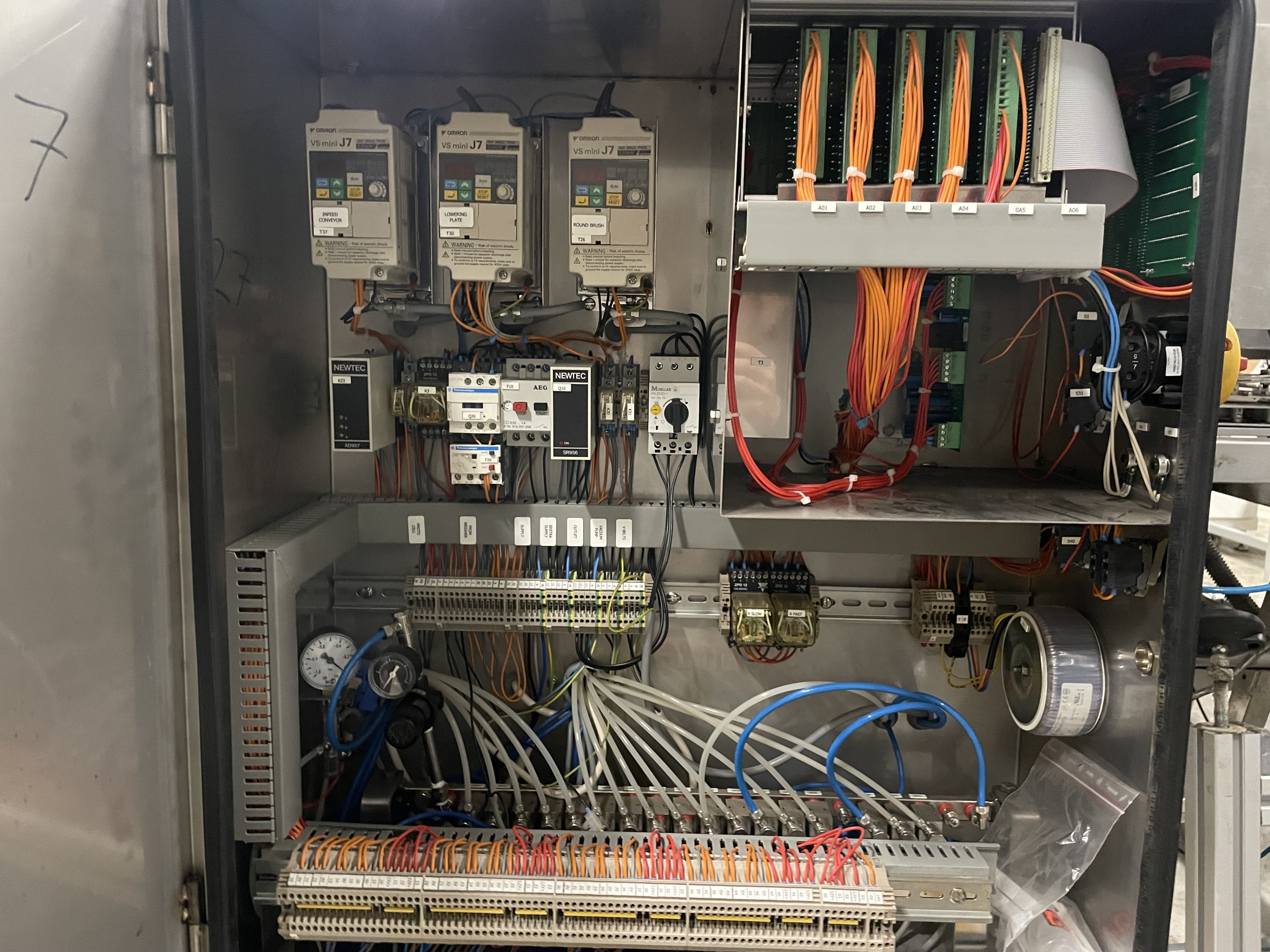 ������ ��� �������� � ������ Newtec PEB AE40