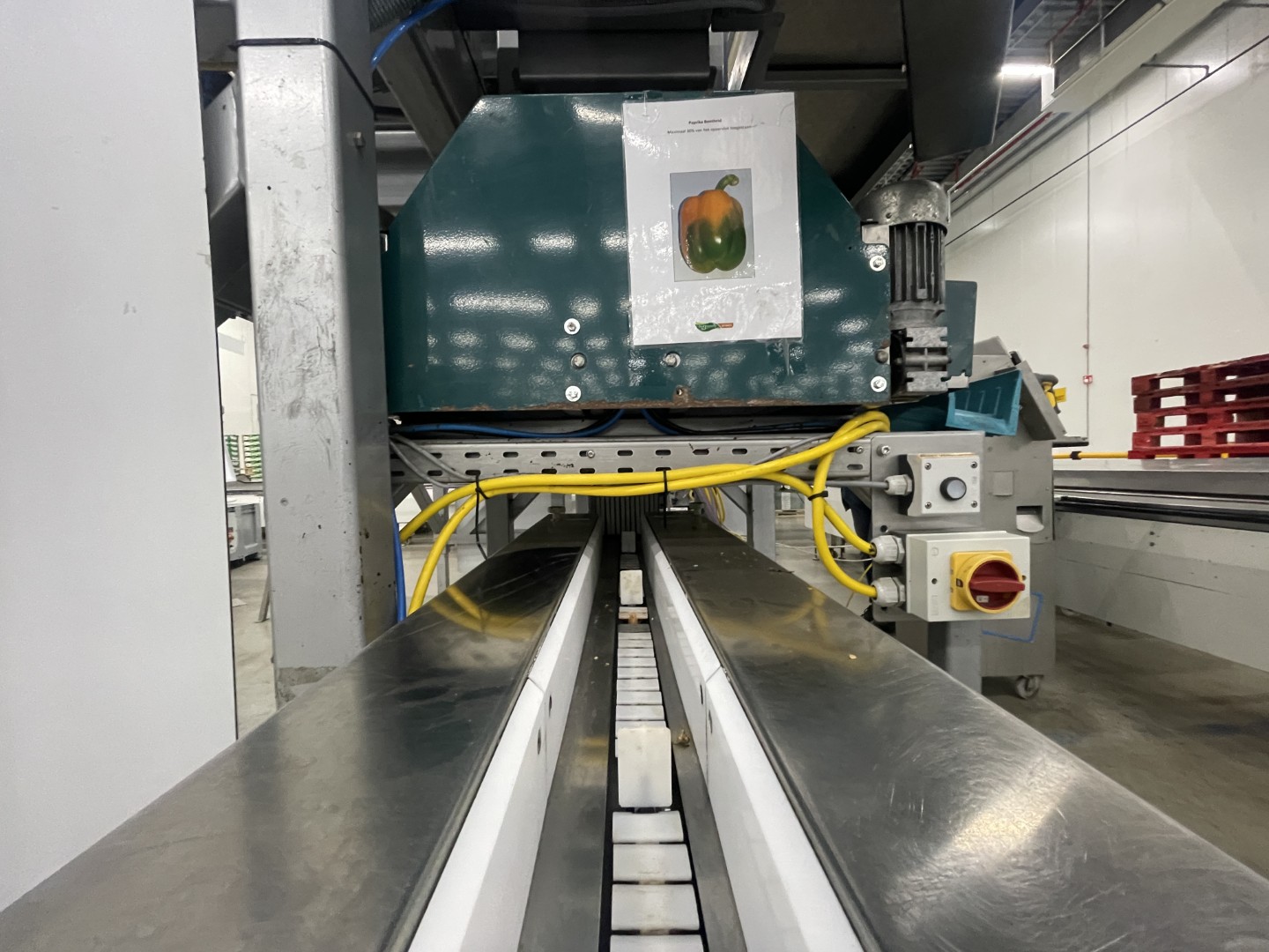Manter VP16000 Весовой дозатор с 3 подъемниками и дозировочными конвейерами