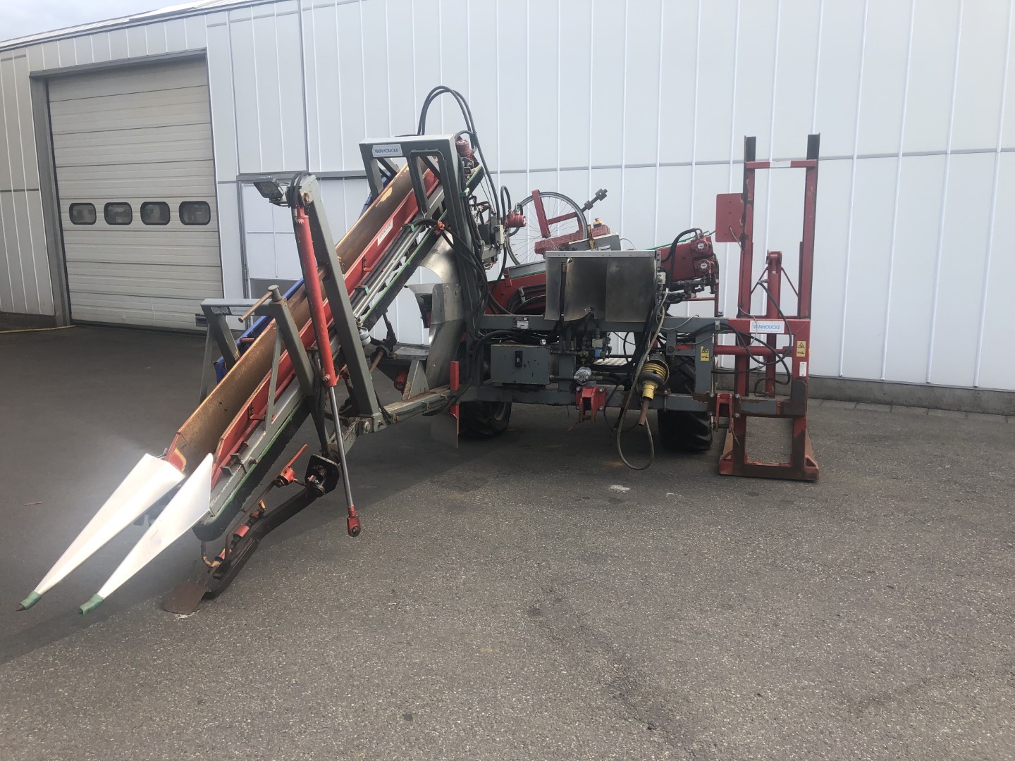 Подъемник верхнего ремня Vanhoucke leekharvester
