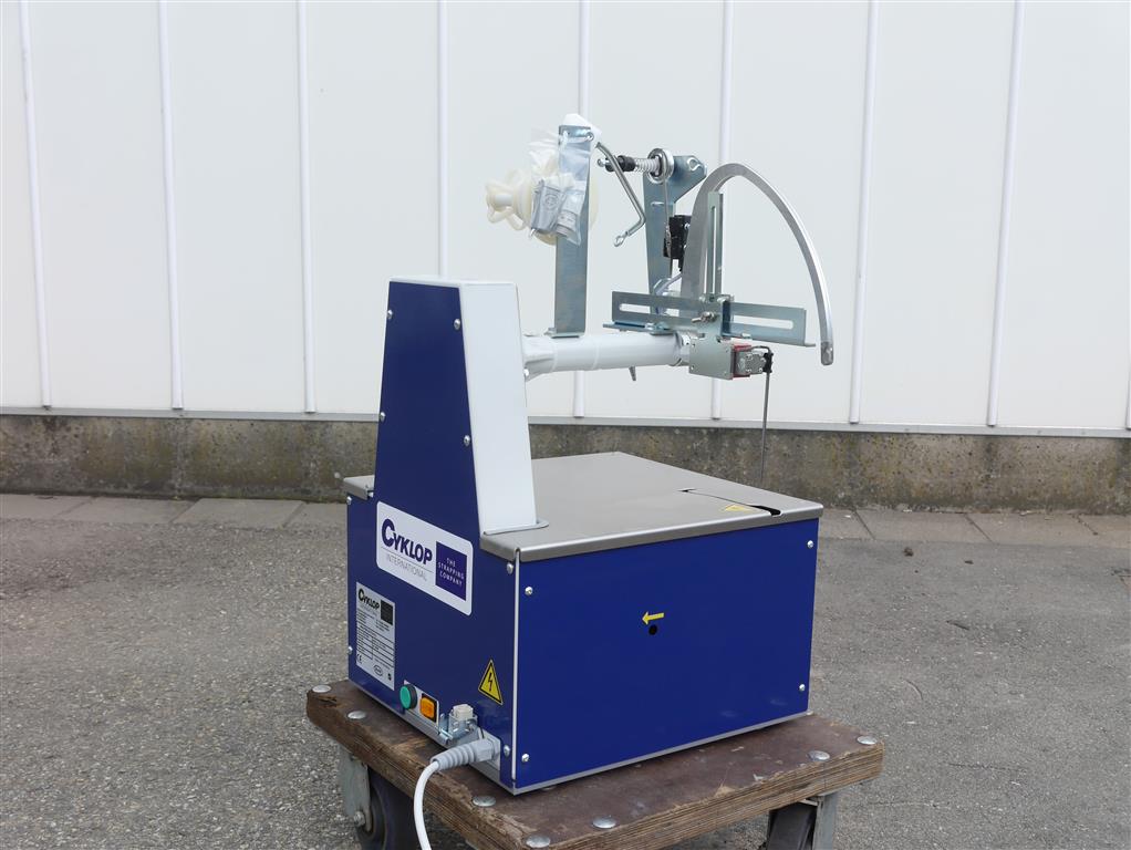 ���������� ������ Cyklop AXRO FXC2 - ���: 2016