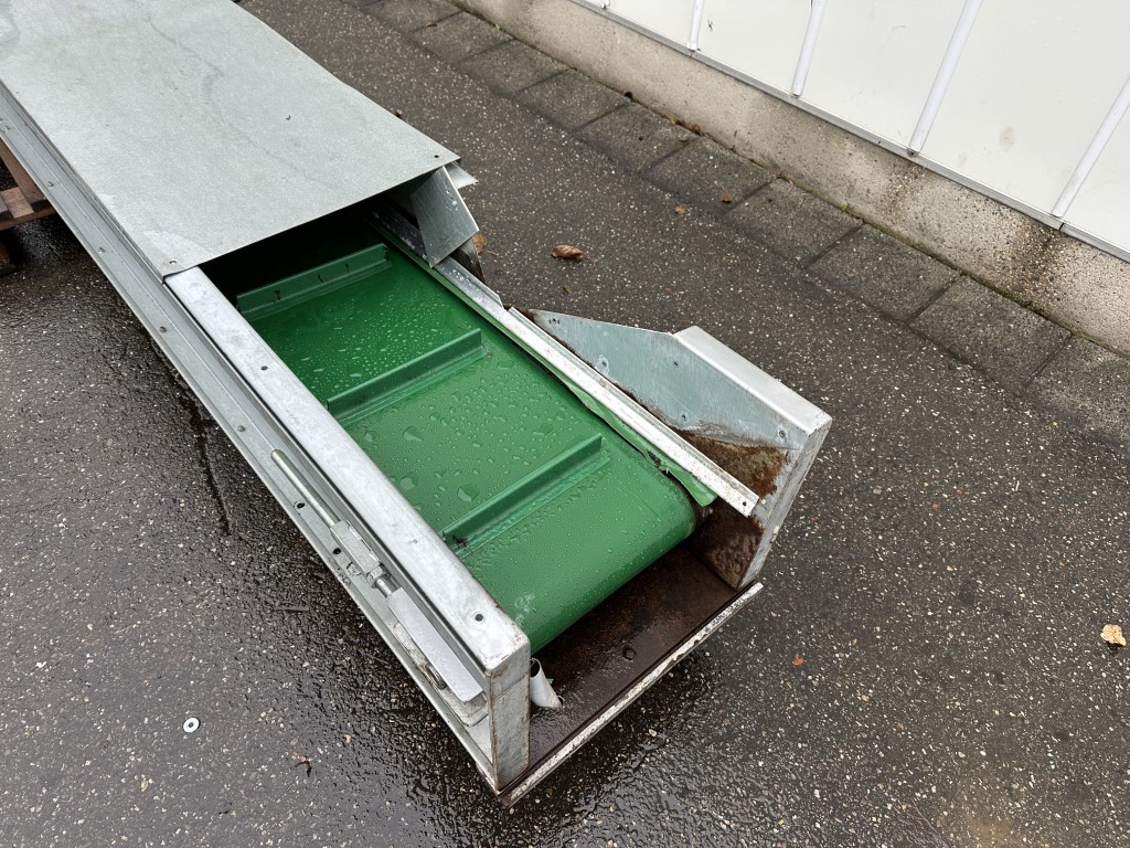 Элеваторный конвейер 470 х 40 см