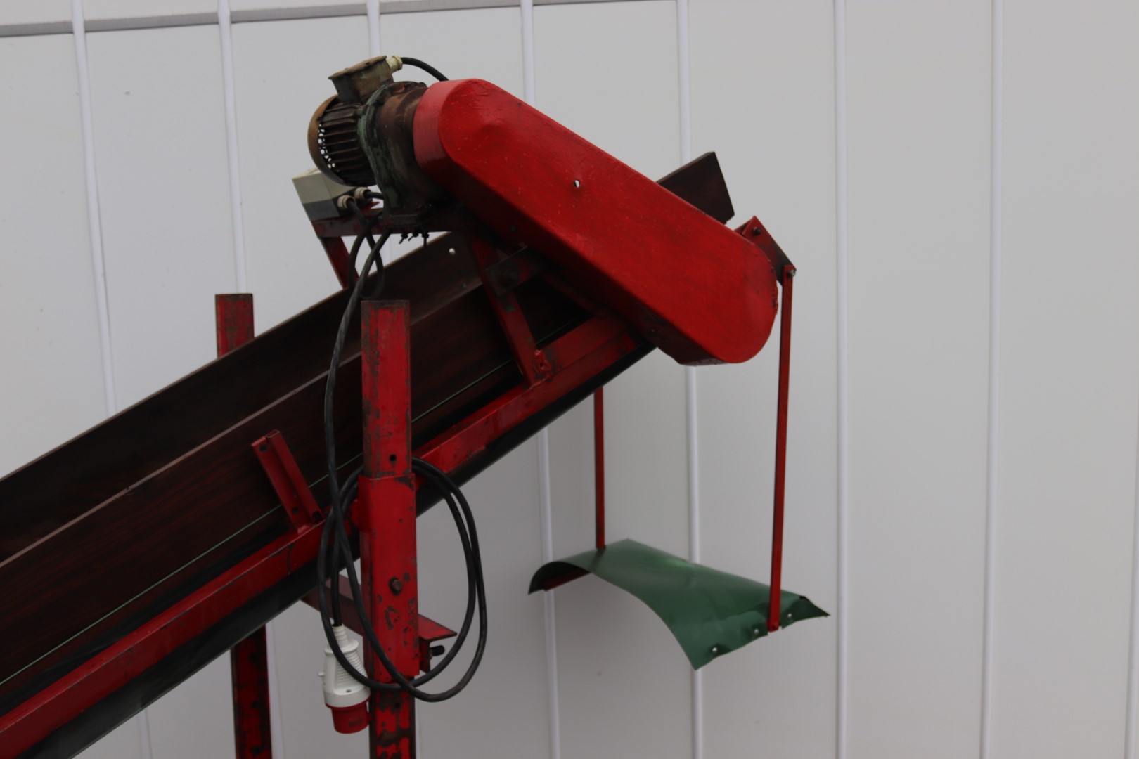 Elevator / Box filler 315 x 50 cm