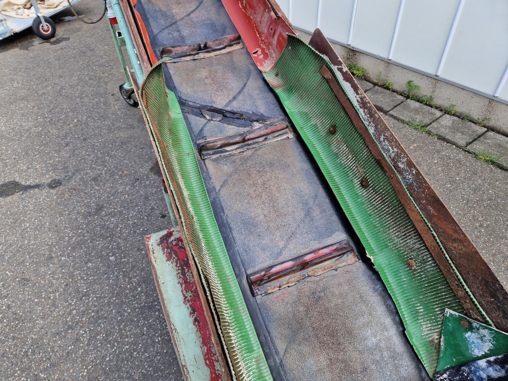 Элеваторный конвейер 320 х 40 см