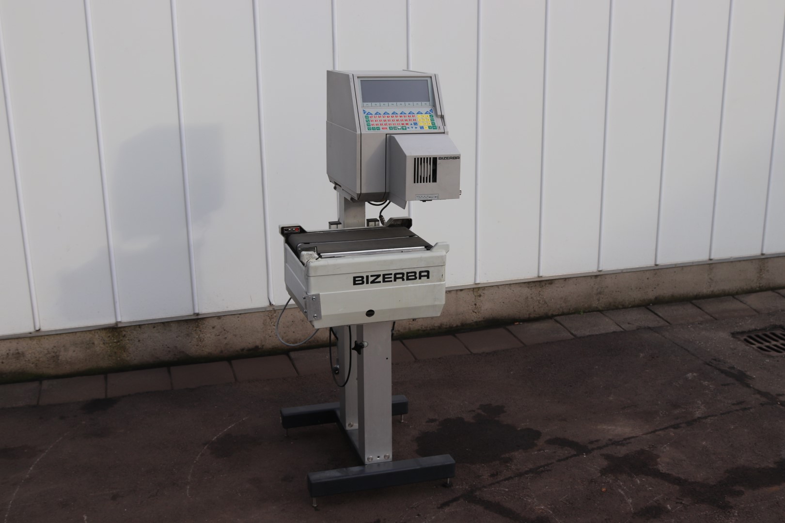 Bizerba GV Scale and labeling machine