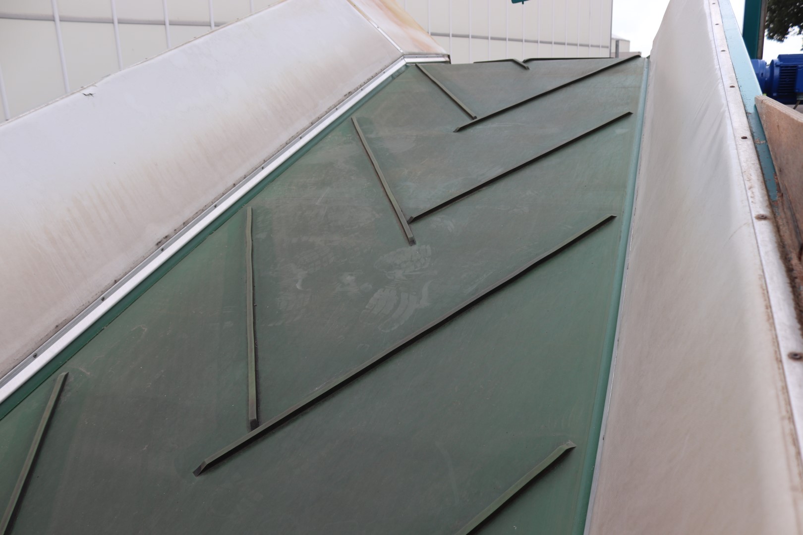 Antha hopper 400 x 120 cm