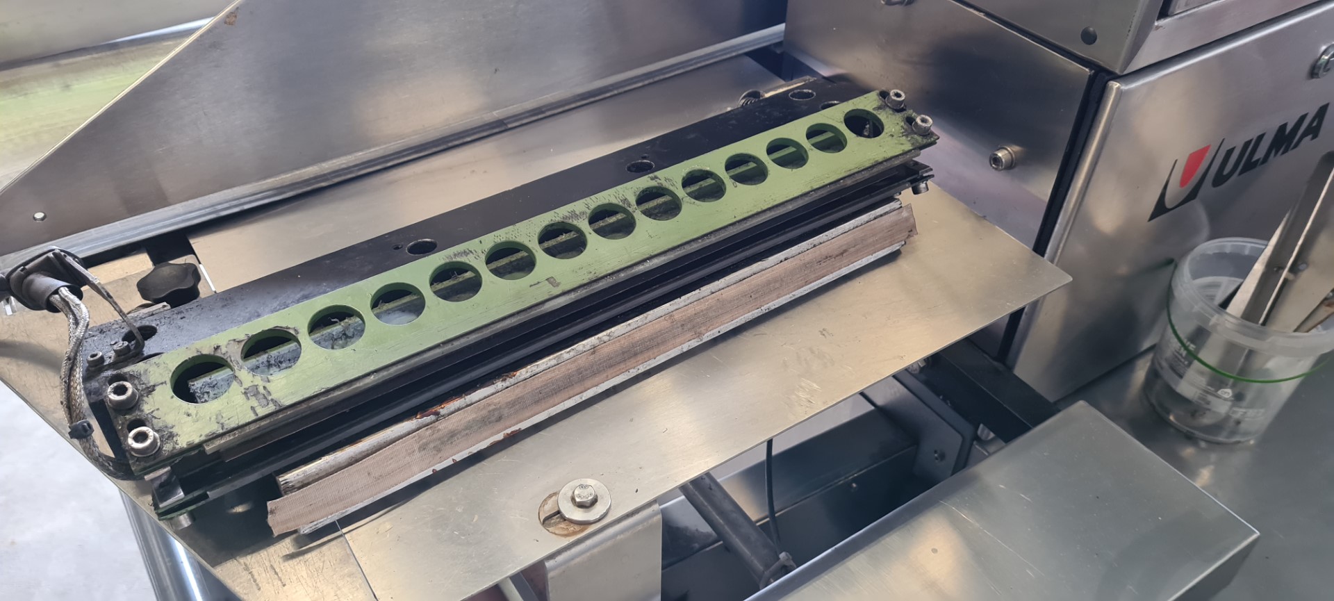 ����������� ������ Ulma PV-350 � �������������� ��������