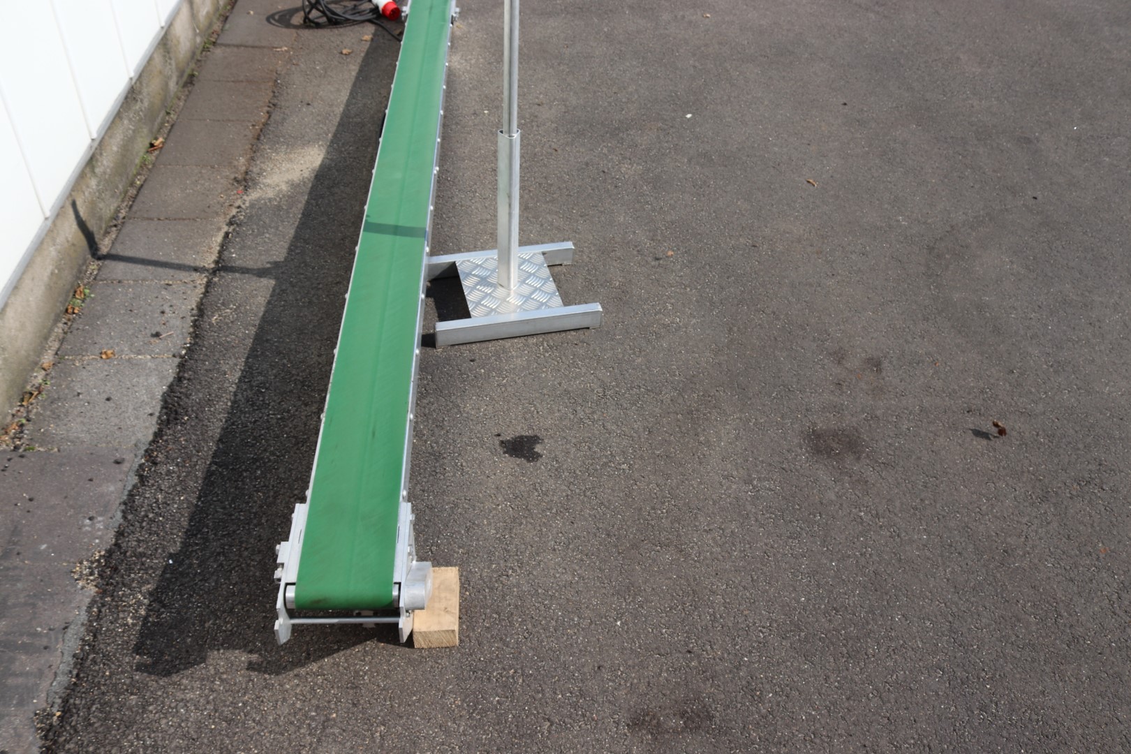 Wevab conveyor for potplants 300 x 15 cm