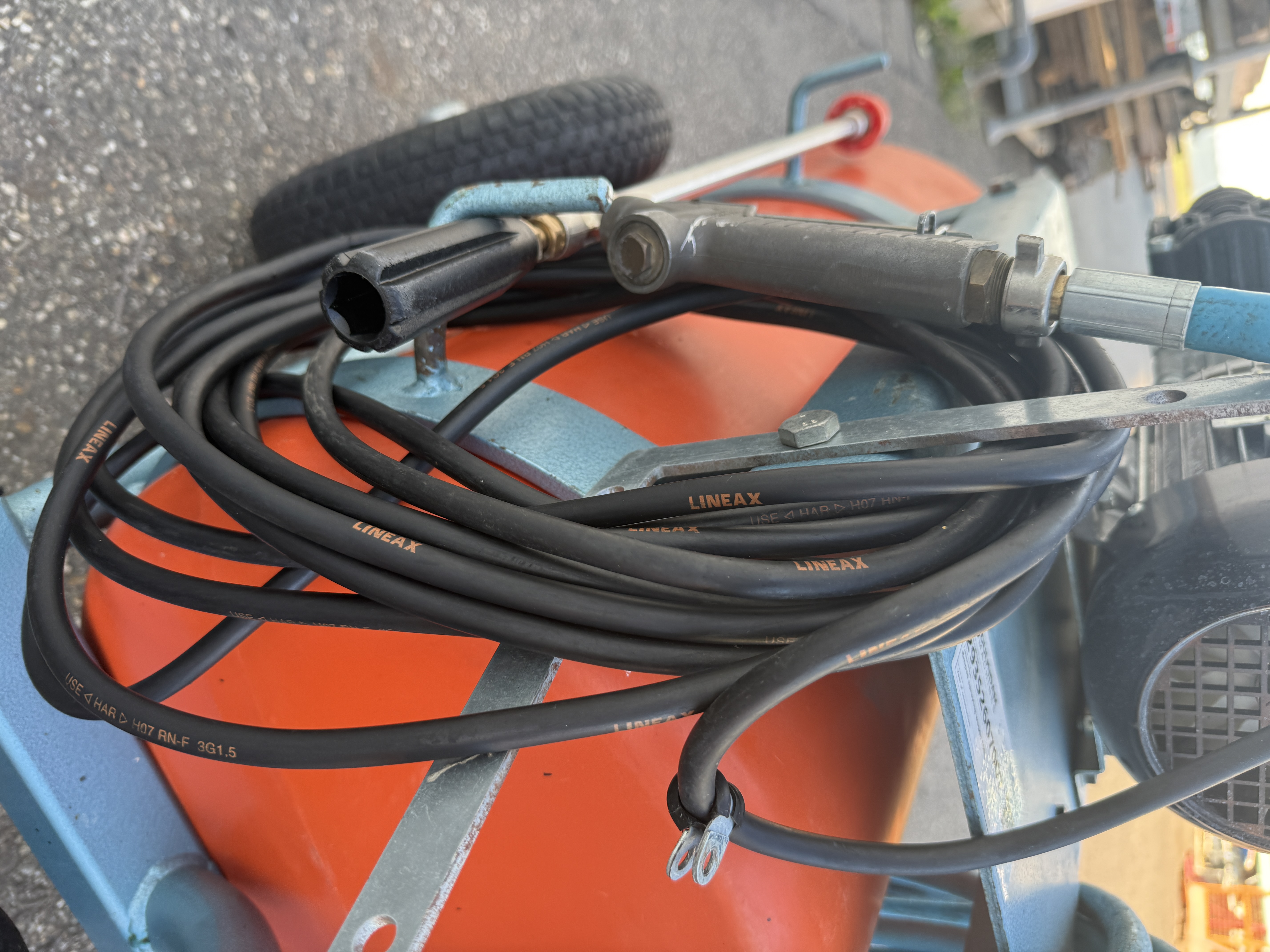 Empas 20-20-100E ���������������� ������� 100 ������