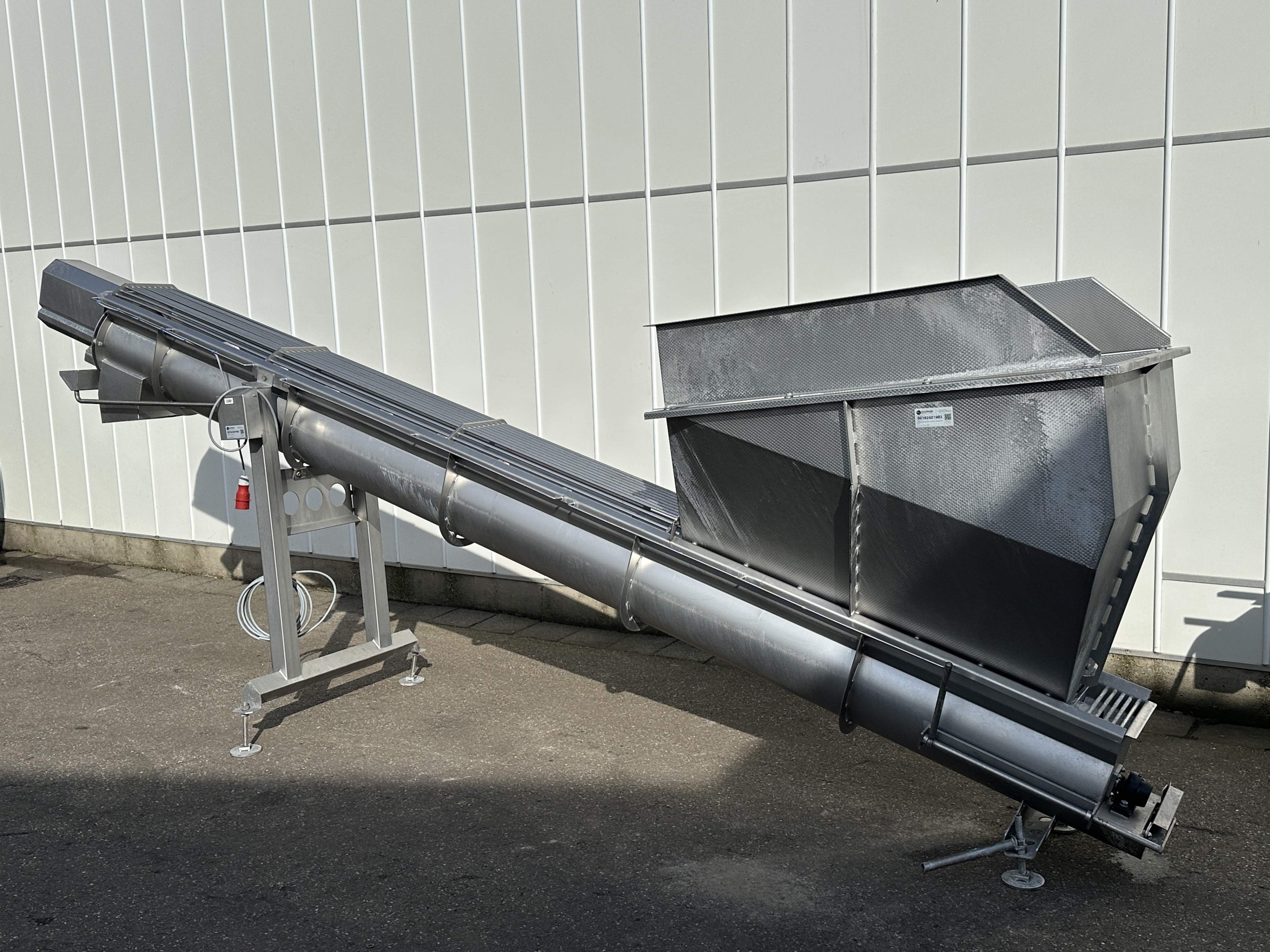 DTS Шнековый конвейер 475 x 35 см