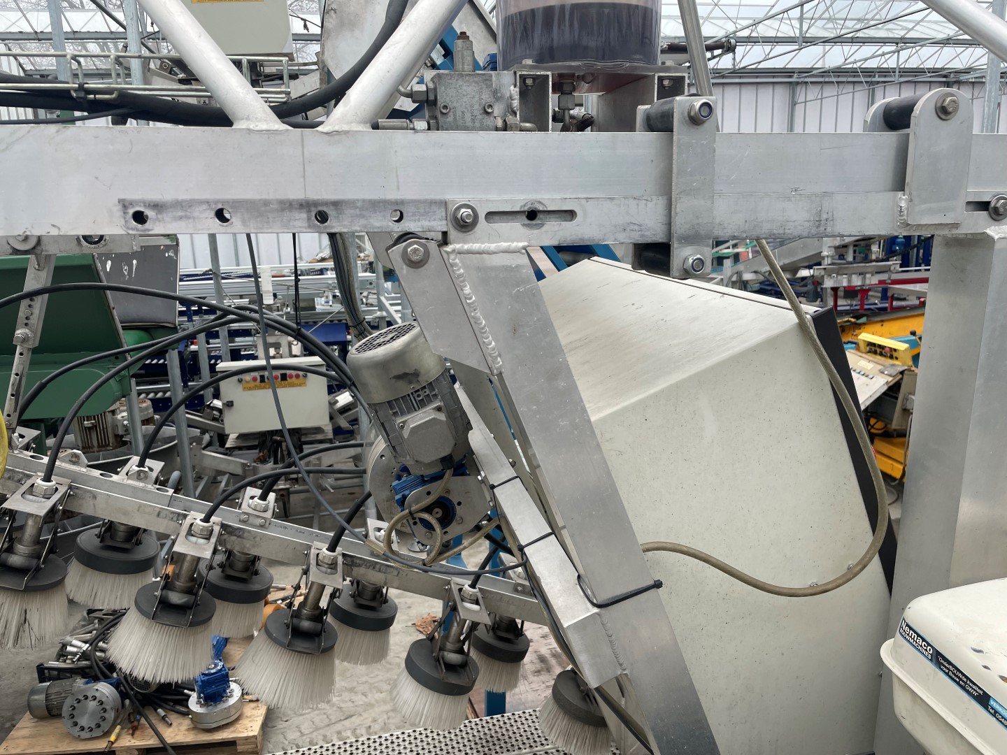 Eterpol greenhouse roof washing machine 400 cm to 480 cm
