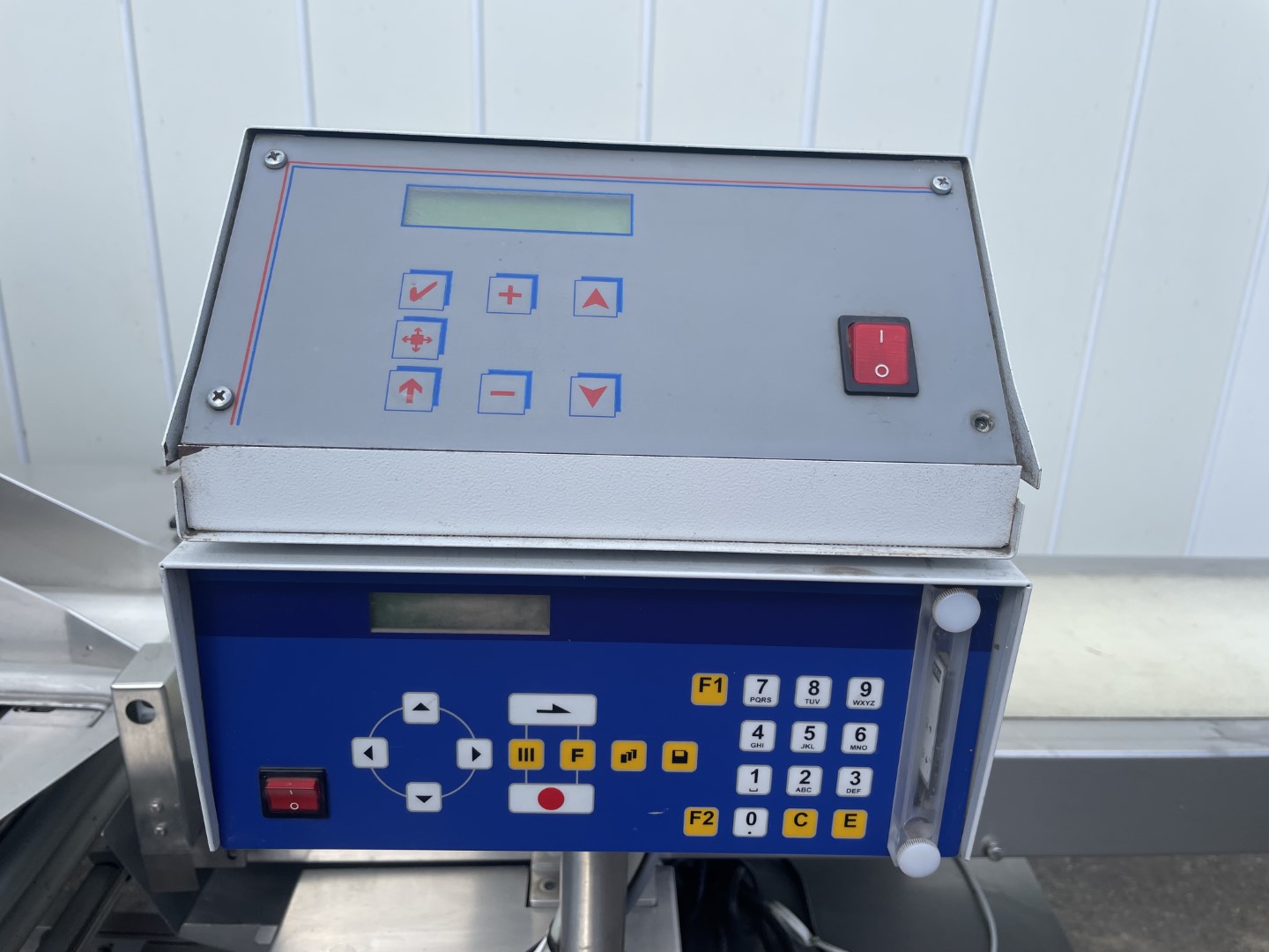 ��������� Ulma PV-350 � ��������� �������������