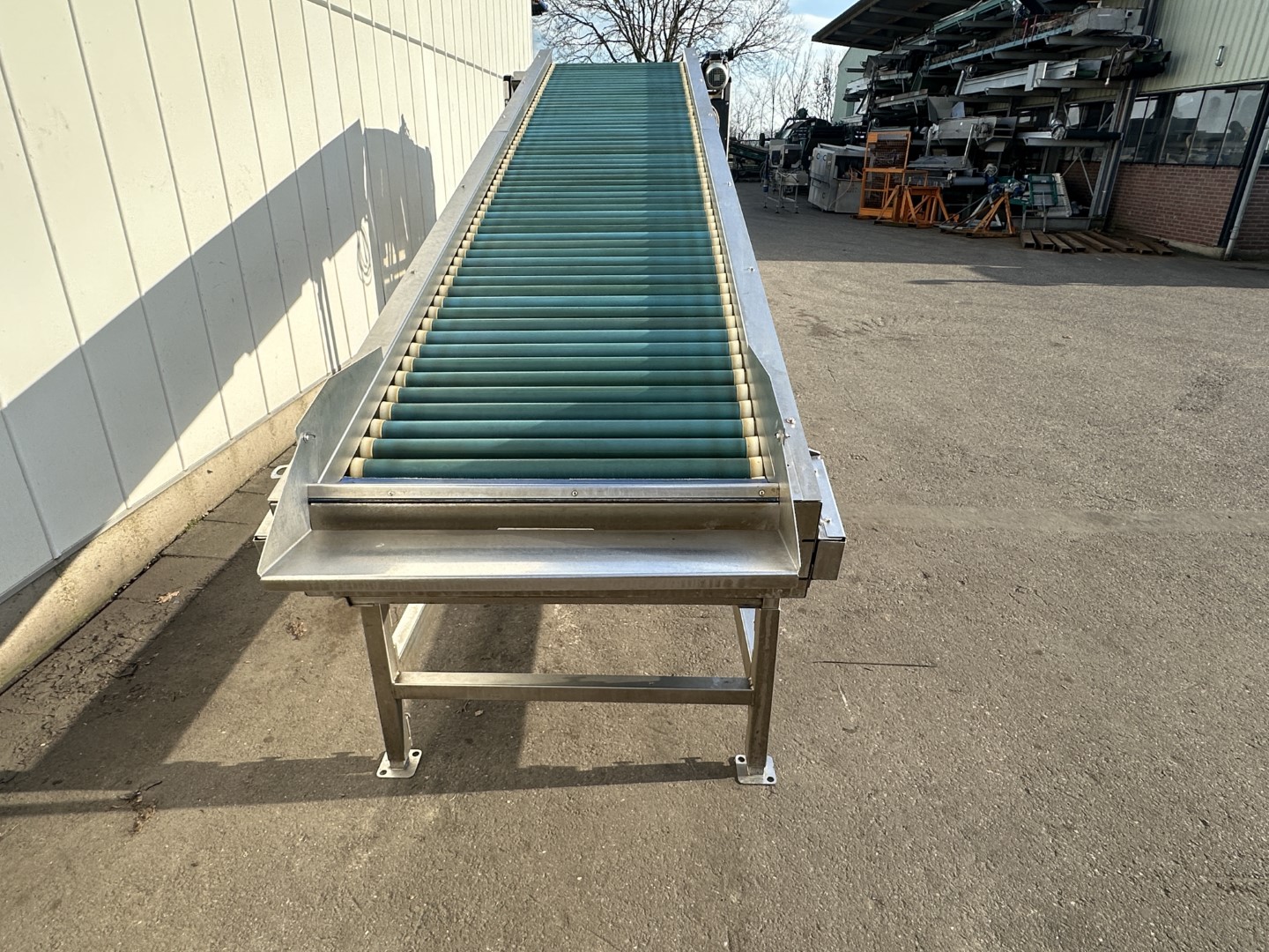 Sorma W12 126 Весовой дозатор с подающим конвейером и двумя разгрузочными конвейерами