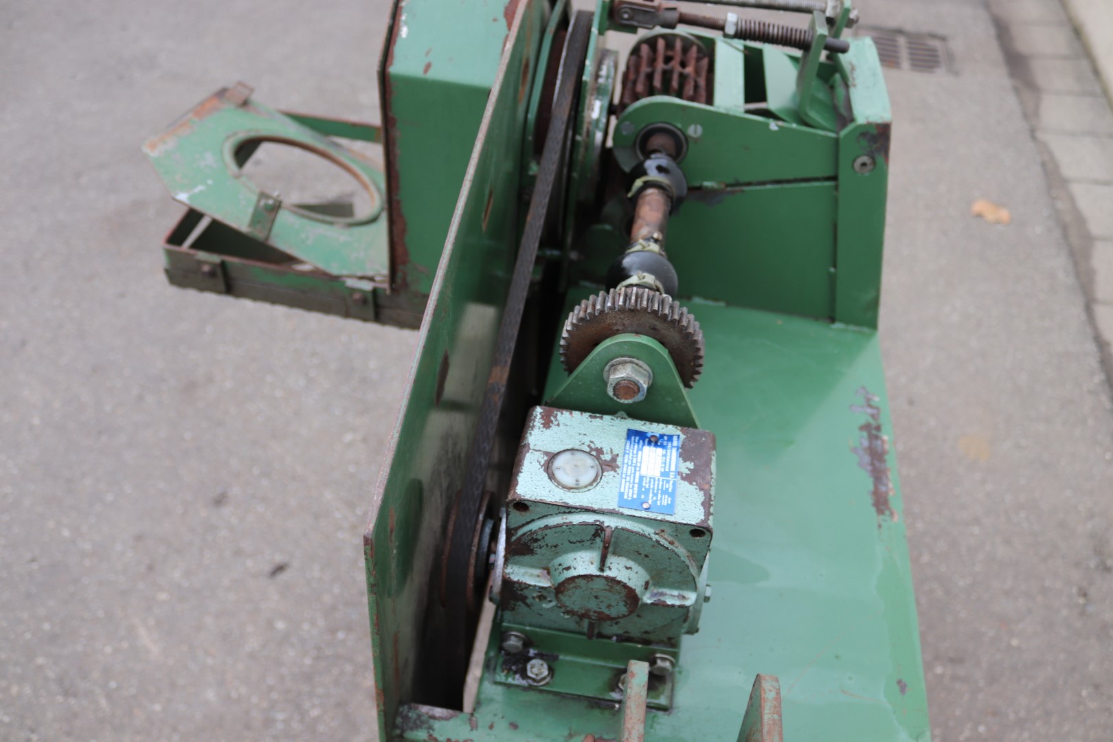 Jamafa Brussel sprout harvesting unit