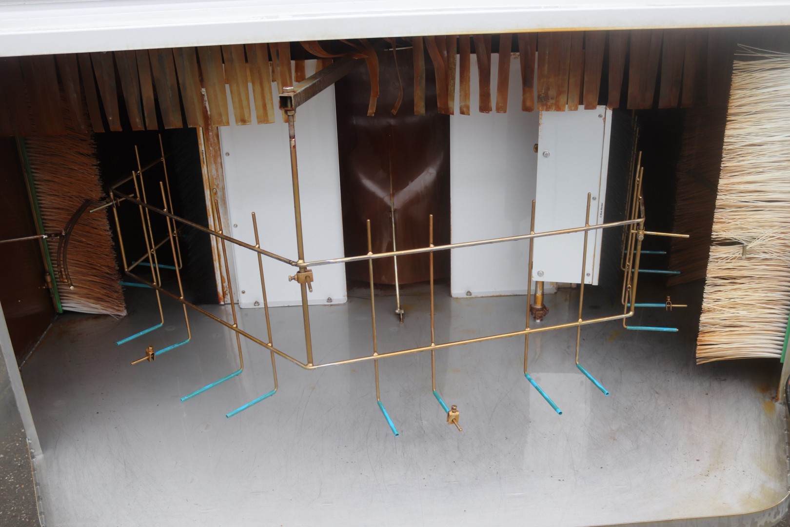 Auerbach Ltd. ������ ��� ����� �������� / ����������� �����
