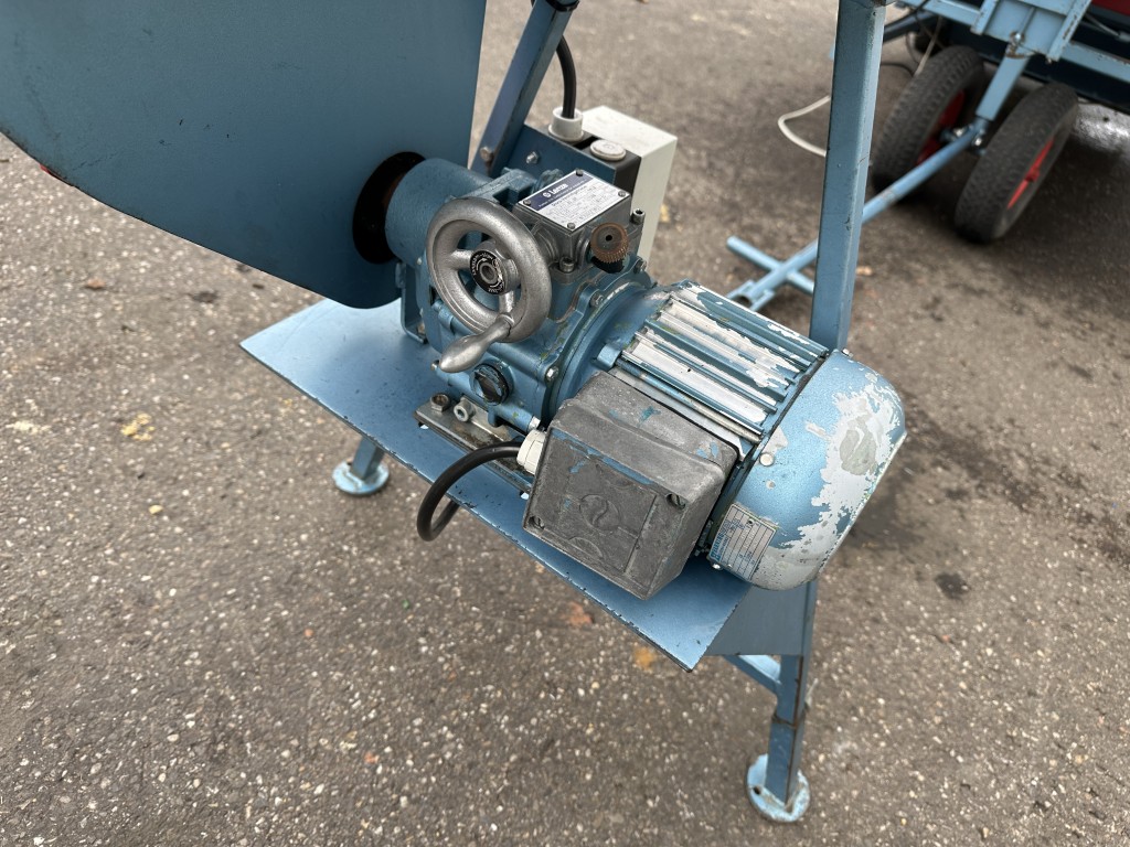 Demtec 900 ������ ��� ������� ������� ������ � ������������ ����������