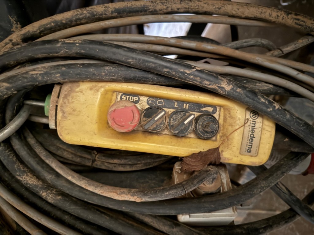 Miedema MH241 2U �������� ������