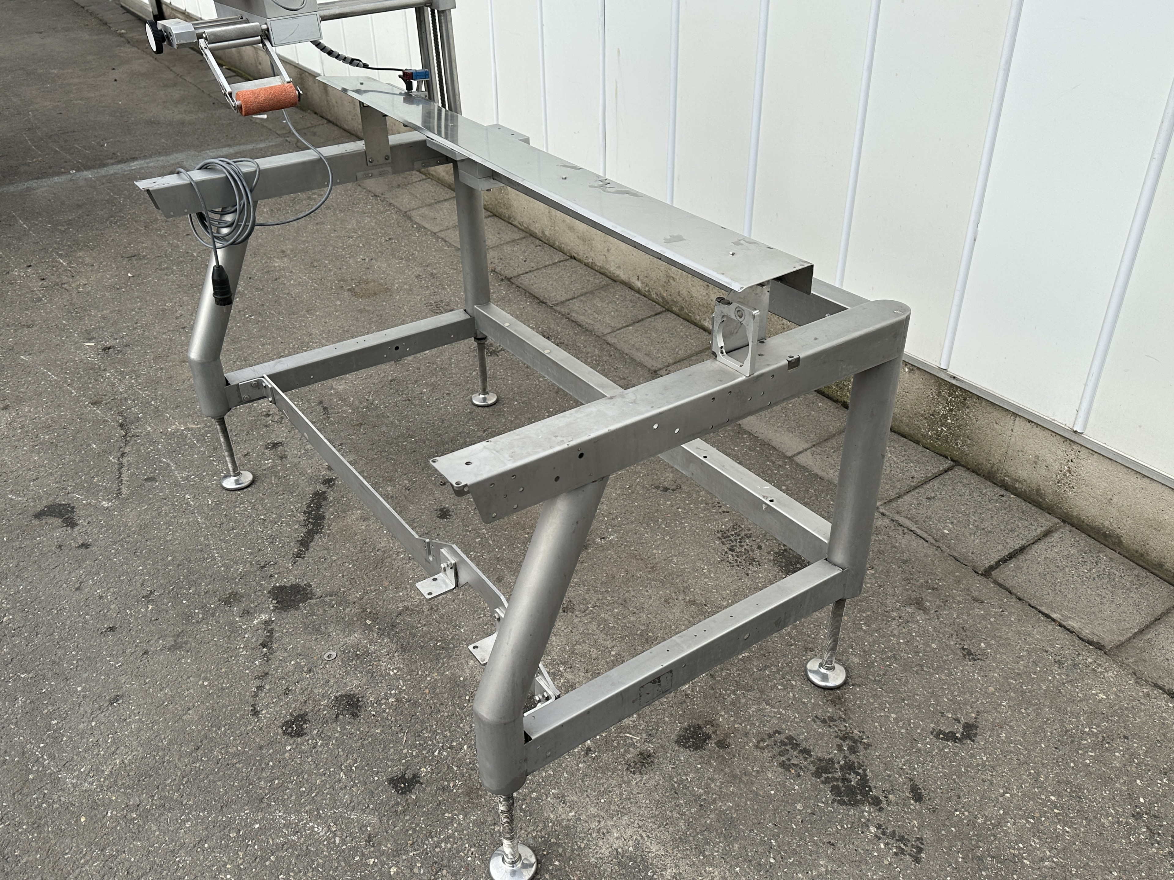 ELS Labeling systems AK3-EB-SCBS201 Этикеровочная машина