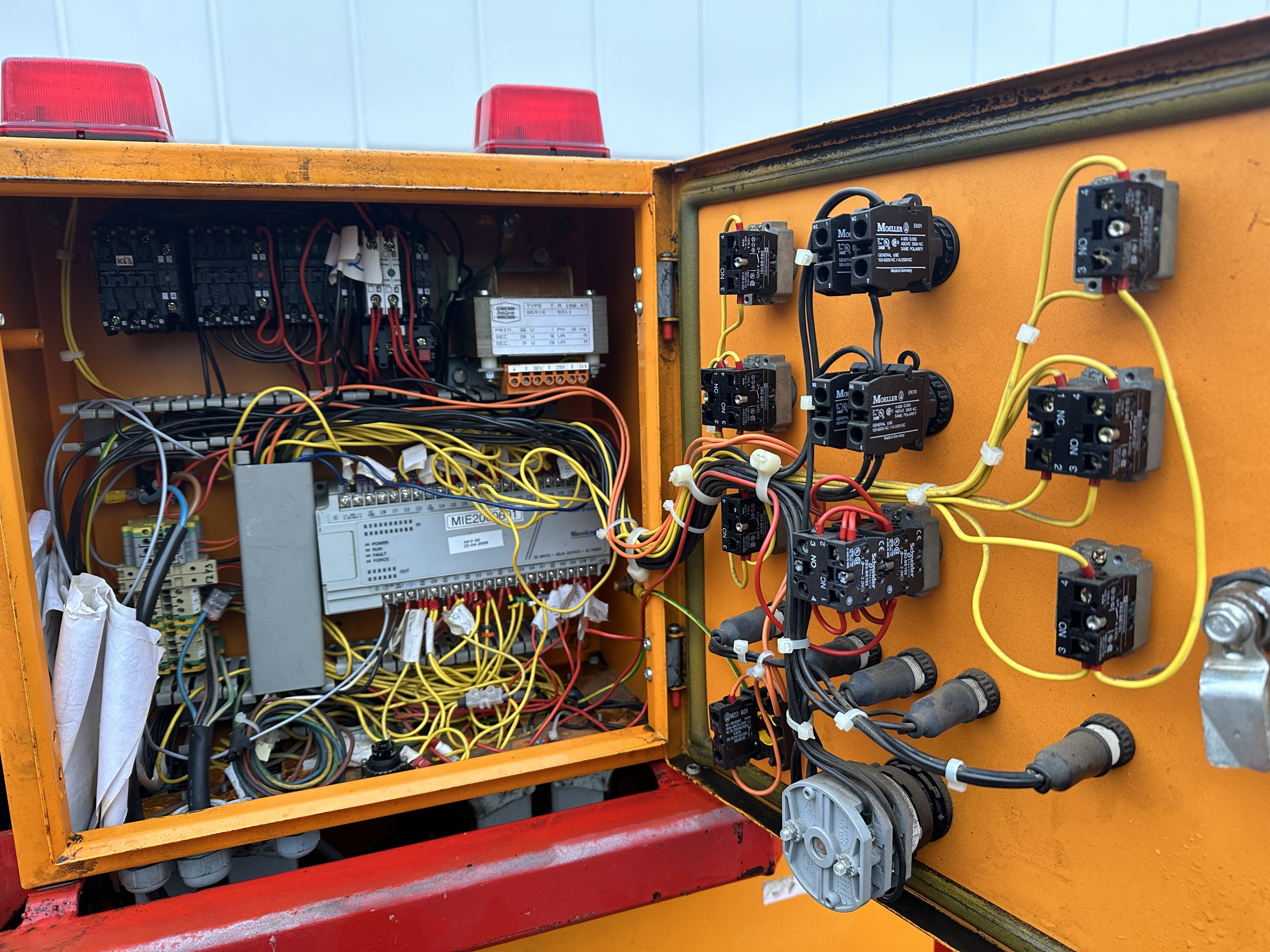 ����������� ������ Miedema AKV290/70