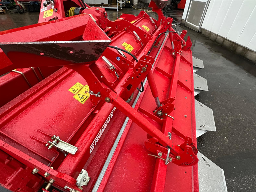 Grimme GF400 Грядо-/гребнеобразователь 4 x 75 см, с формирователями холмов из нержавеющей стали.