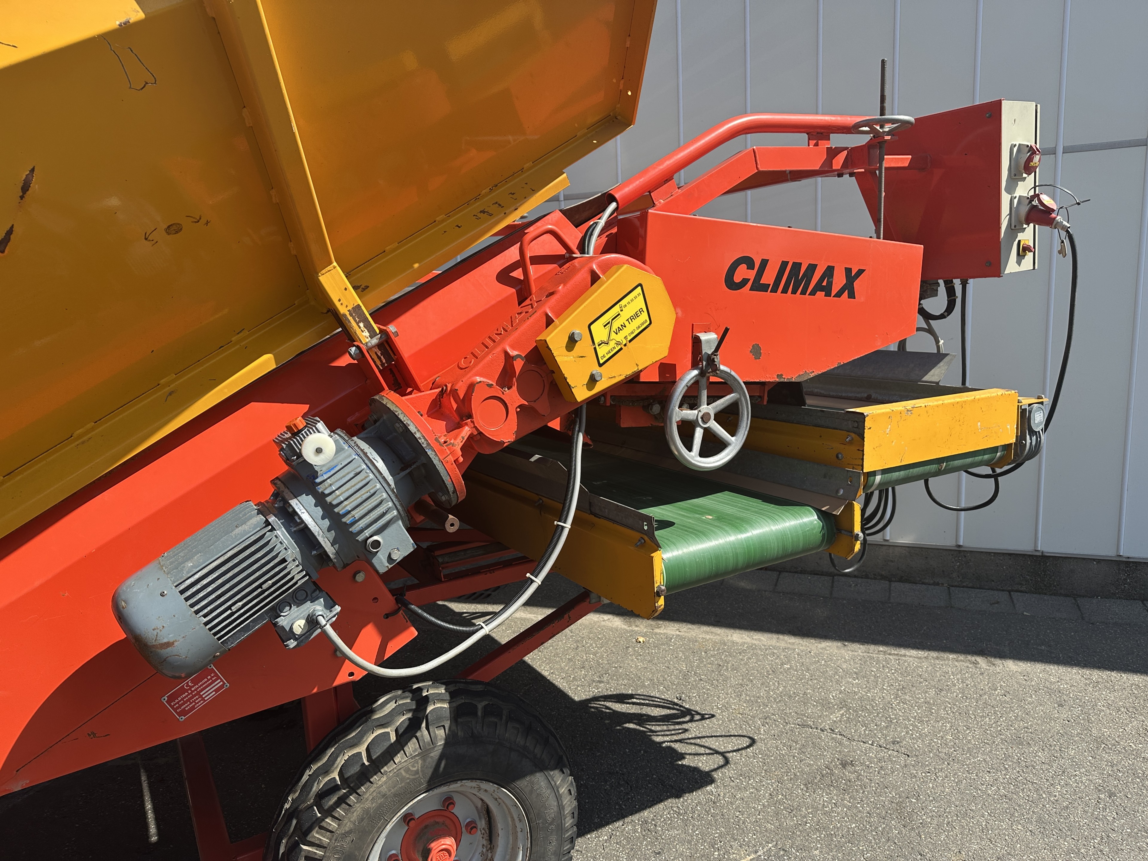 Climax CSB 2000P Приемный бункер