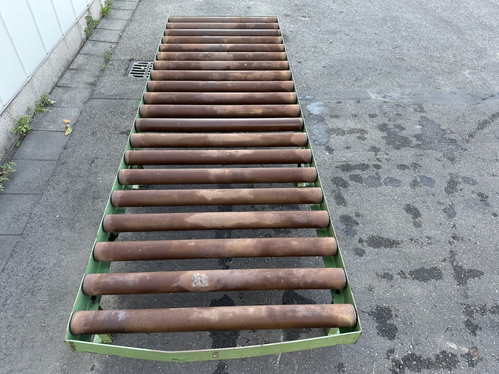 Роликовый конвейер 300 х 100 см