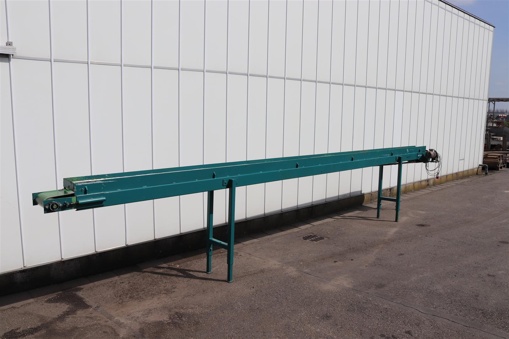 Конвейер Demco 675 x 20 см