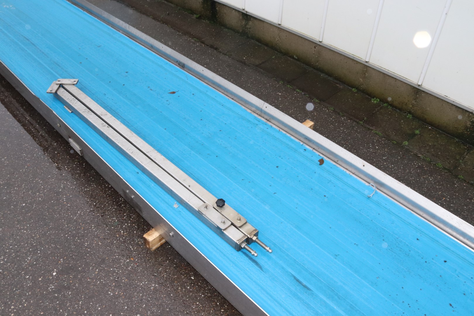 Конвейер из нержавеющей стали Overveld 975 x 80 см