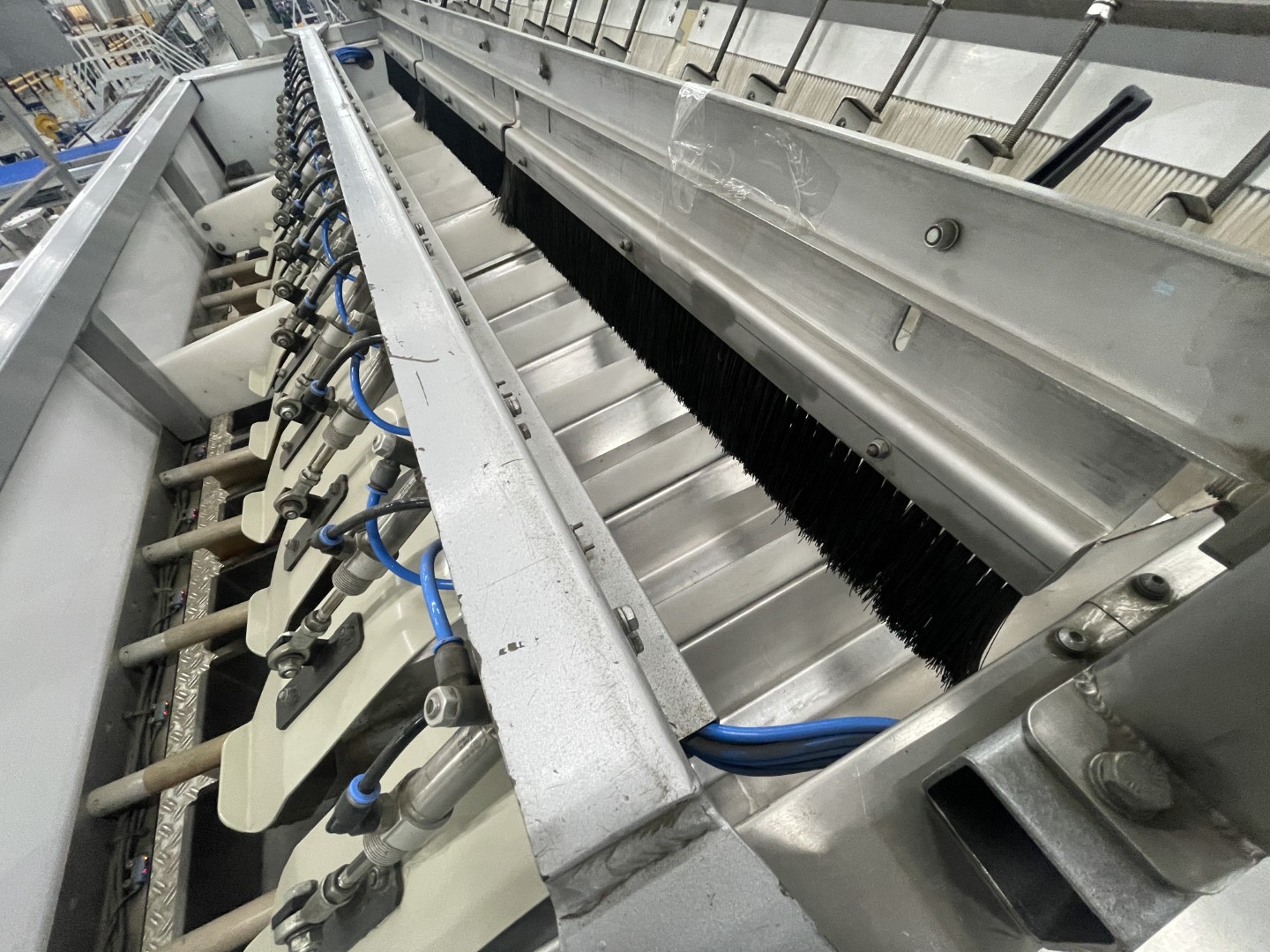 Manter VP16000 Весовой дозатор с 3 подъемниками и дозировочными конвейерами
