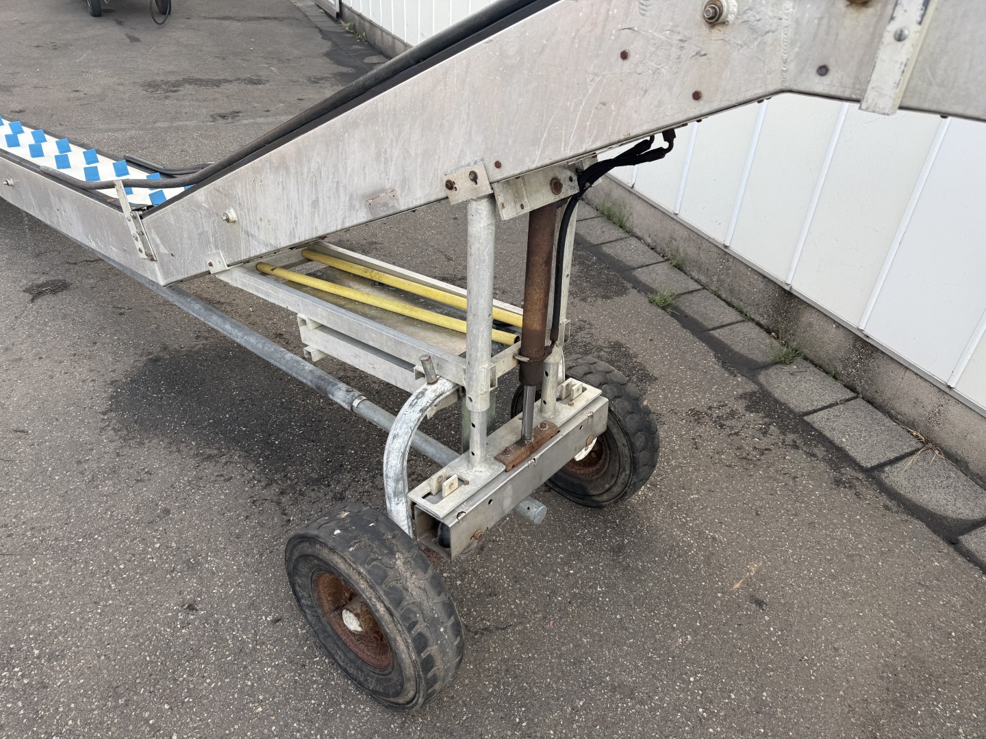 Beets SP2/750/27 Уборочный конвейер 750 x 27 см