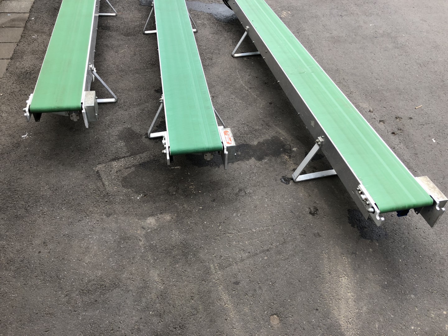 Конвейер Javo 310 x 25 см с регулируемой скоростью