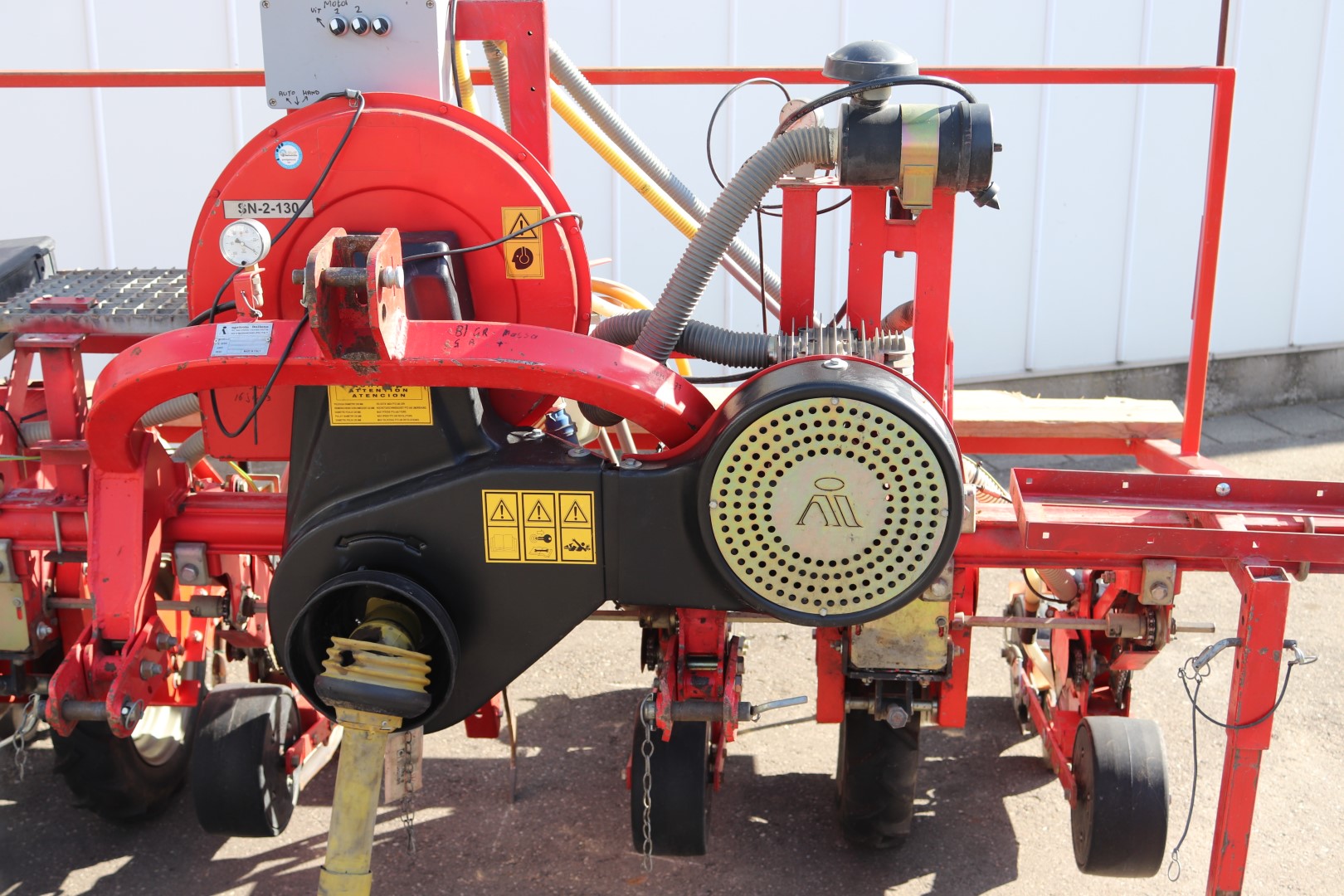 Сеялка пневматическая Agricola SN2-130