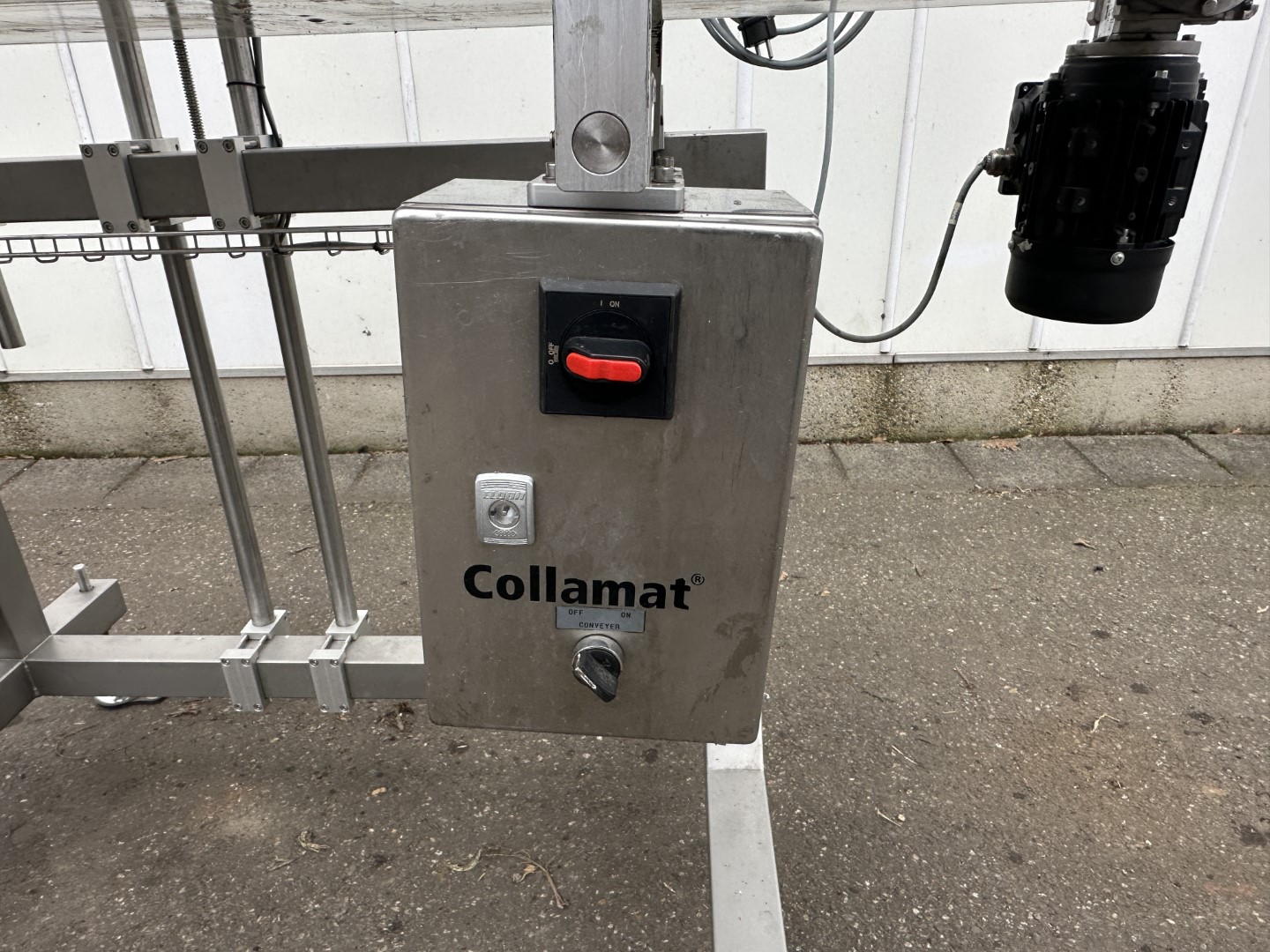 Collamat 8600 Этикеровочная машина Этикетировщик этикетировщик верхней печати и этикетирования с конвейерной лентой