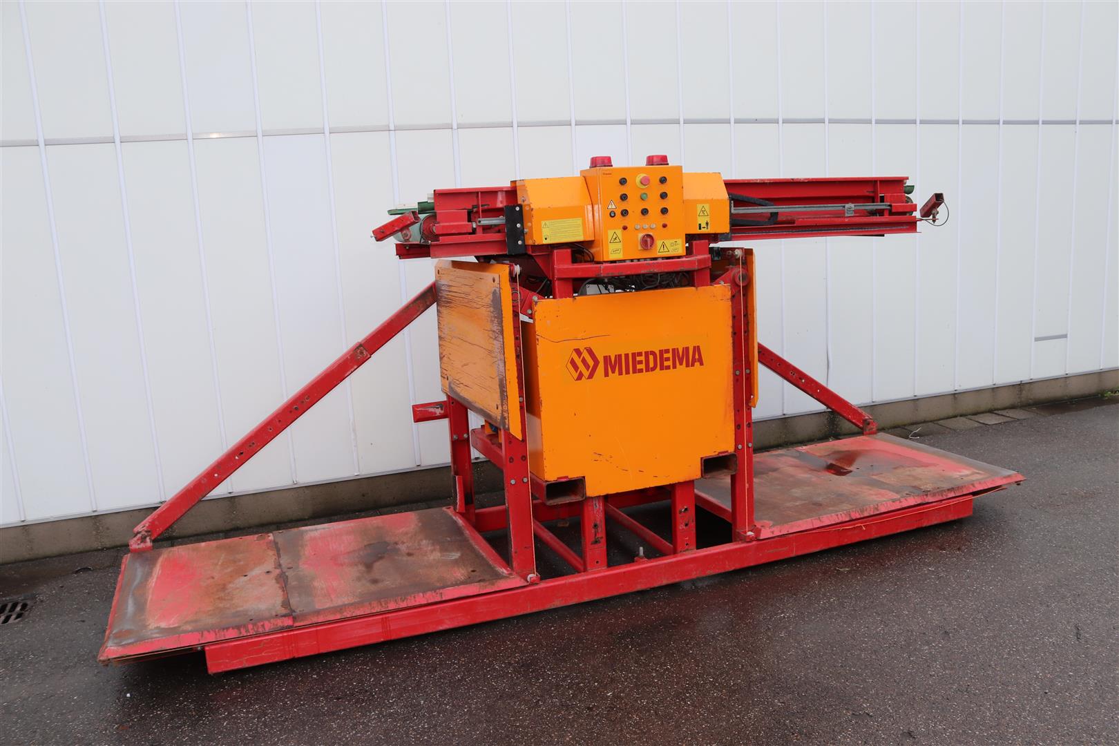 Наполнитель ящиков Miedema AKV240/70