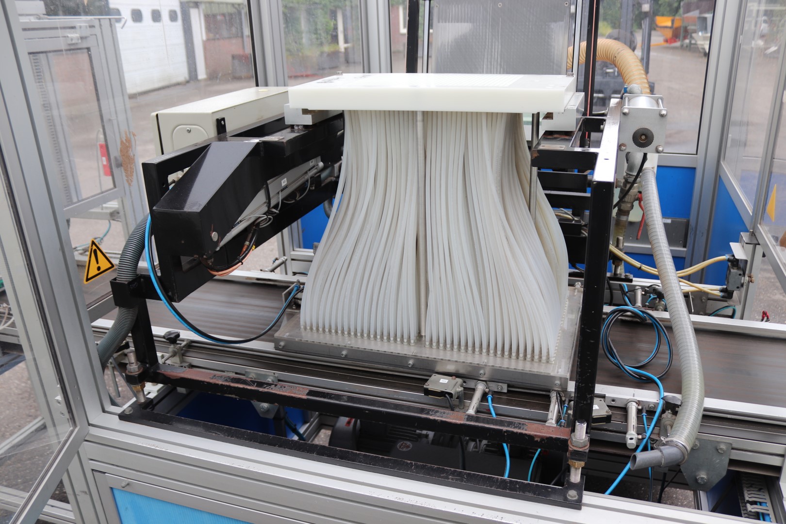 Visser seeding machine for trays