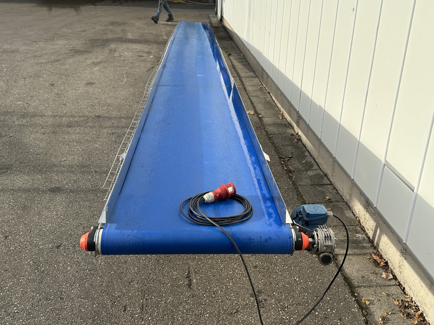 �������� 1200 � 70