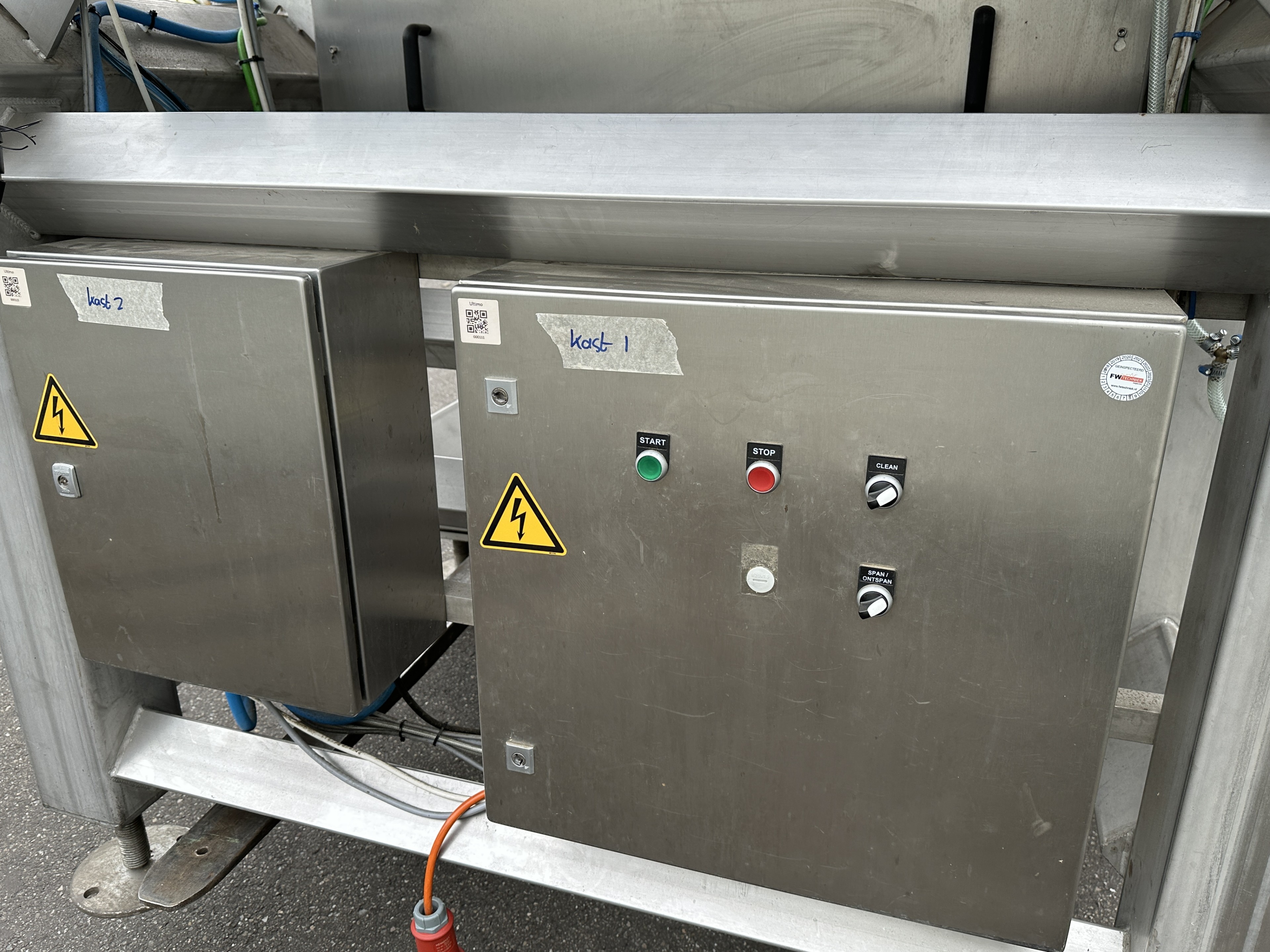 Newtec PCS2009 Линия взвешивания продукции в лотках с упаковочной машиной Flow Pack