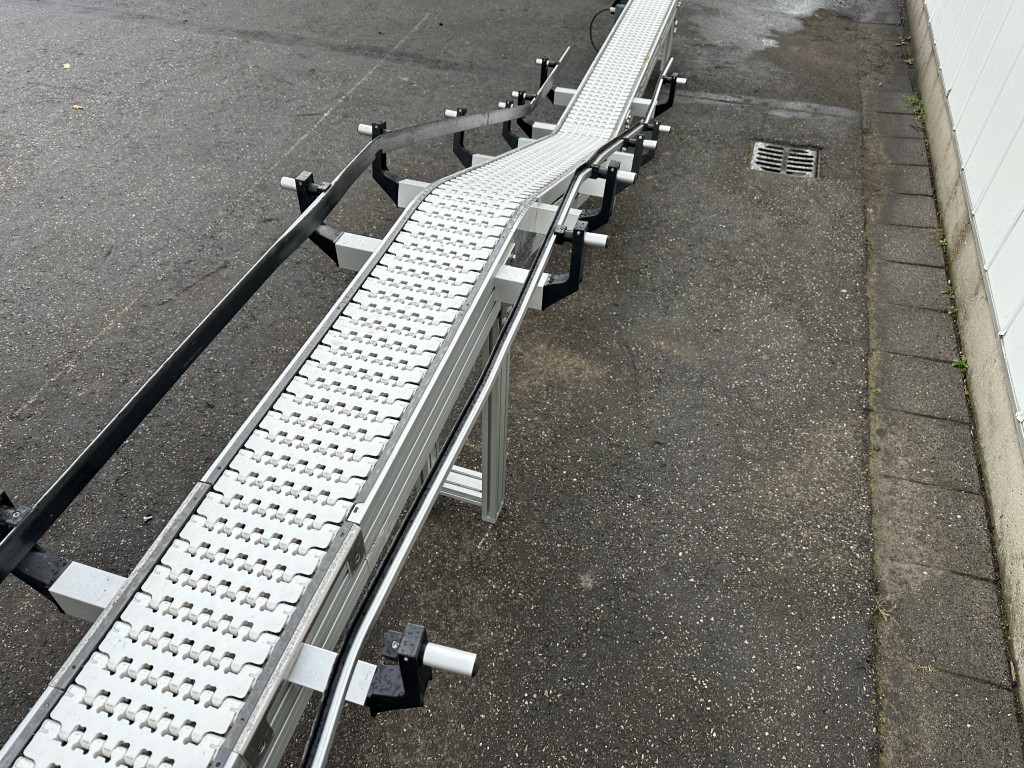 FS solutions Криволинейный конвейер 610 x 19 см с модульным ремнем 90°