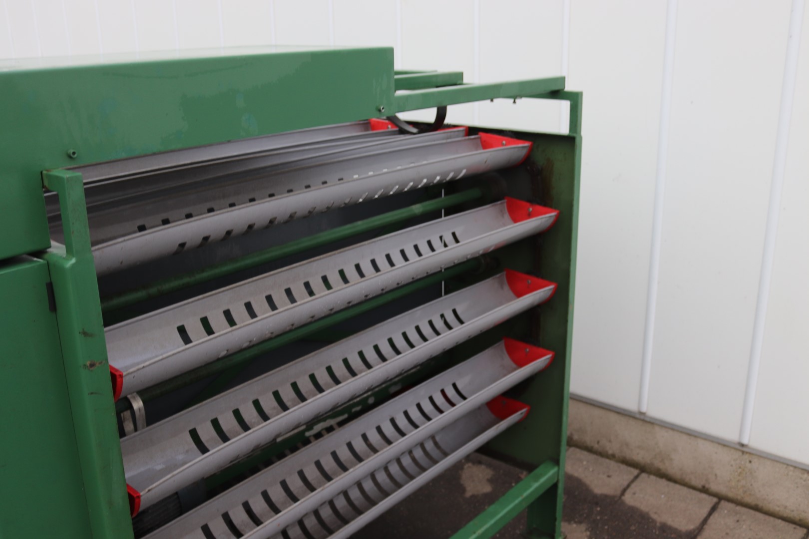 Jamafa length sorting machine with 6 stations, counting system