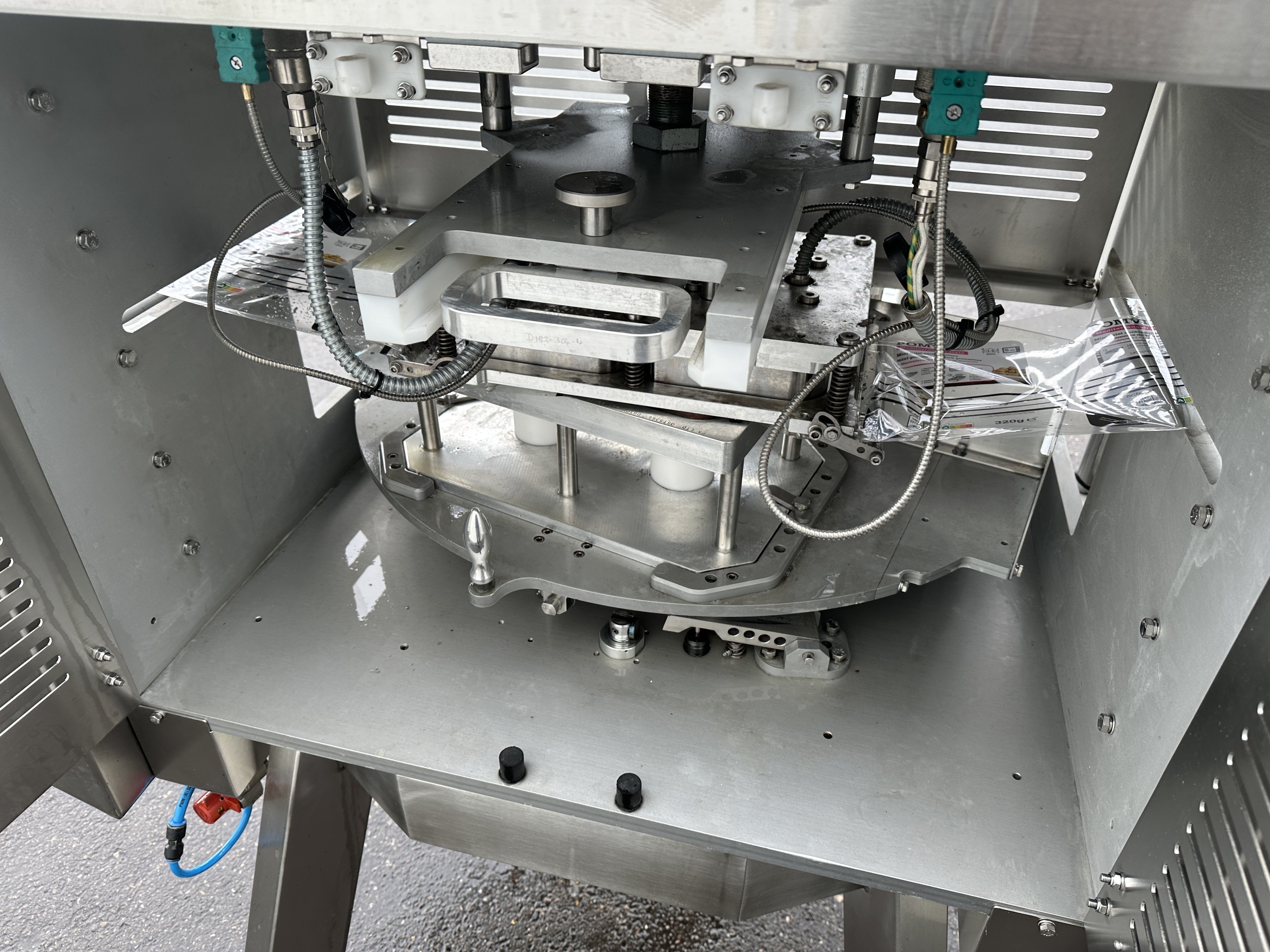 Packaging Automation 182 Упаковочная машина с верхней запайкой