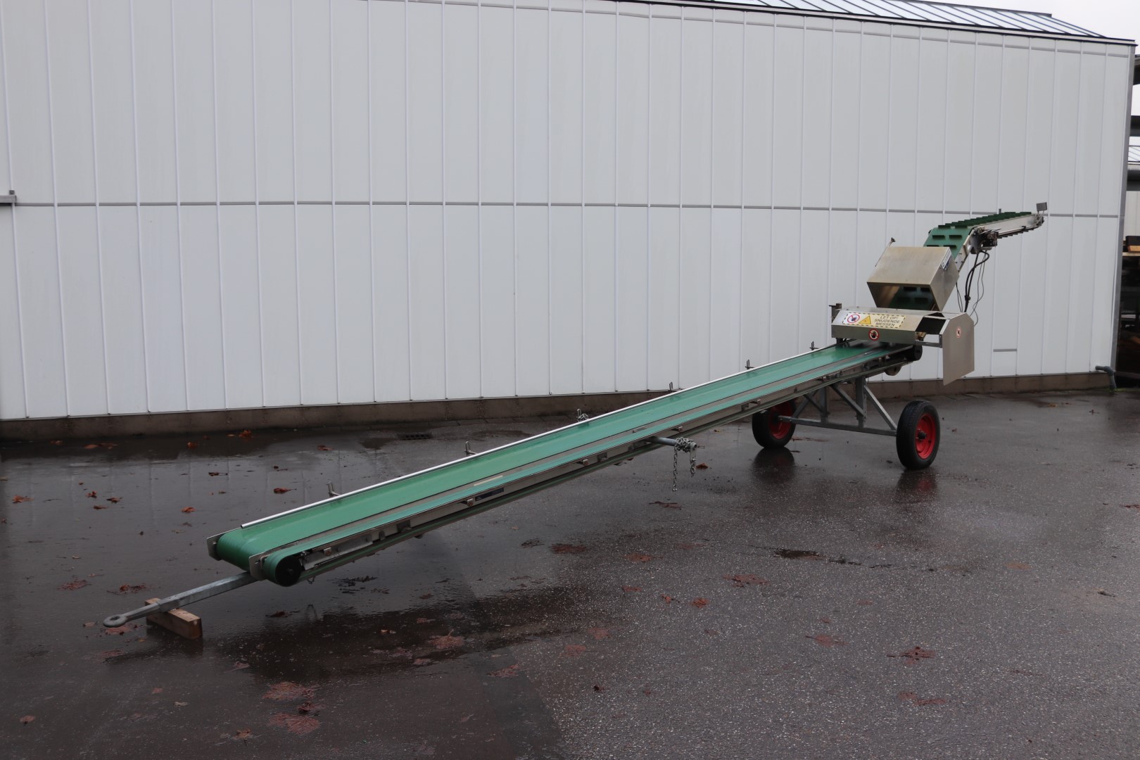 Van den Beucken aluminium harvesting conveyor