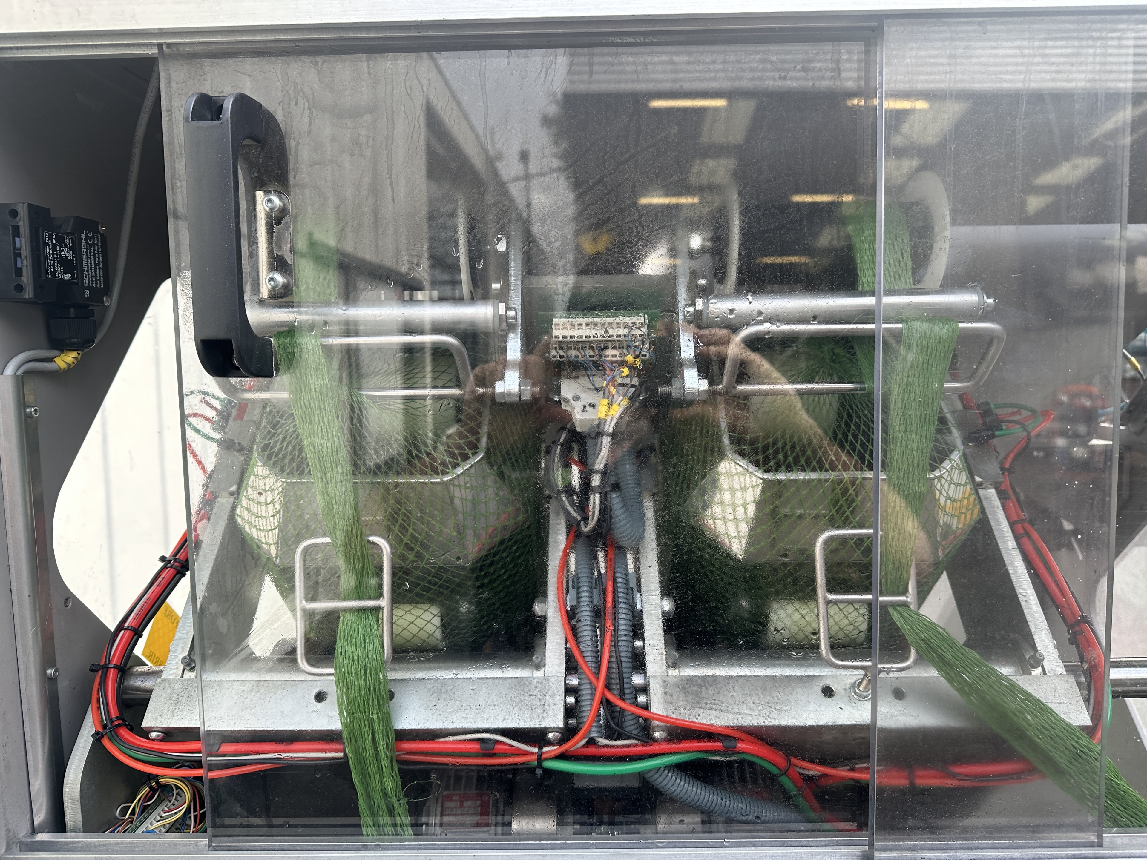 Giro CA-10 ������ ��� �������� � ����� � �������������� ���������