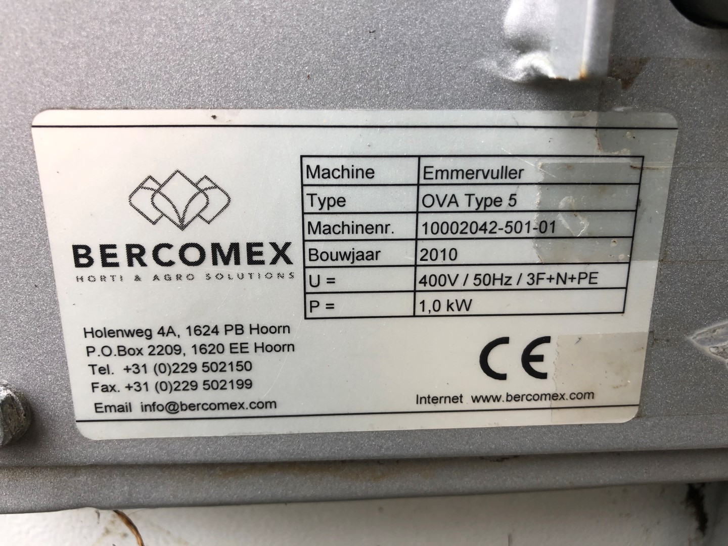 Машина для наполнения ведер Bercomex с разборкой штабелей для круглых ведер