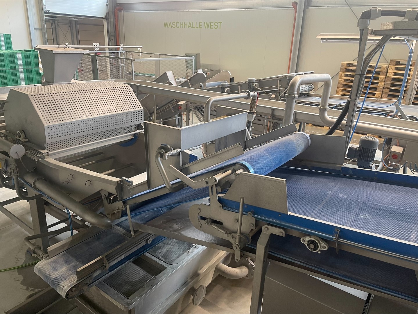Naddeo Technologies washing and drying line for leafy vegetables