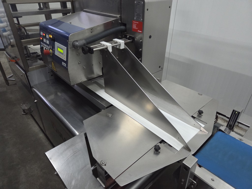 Ulma PV-350 ����������� ������ ����-��� (Flow pack) � ������� �������� ����������