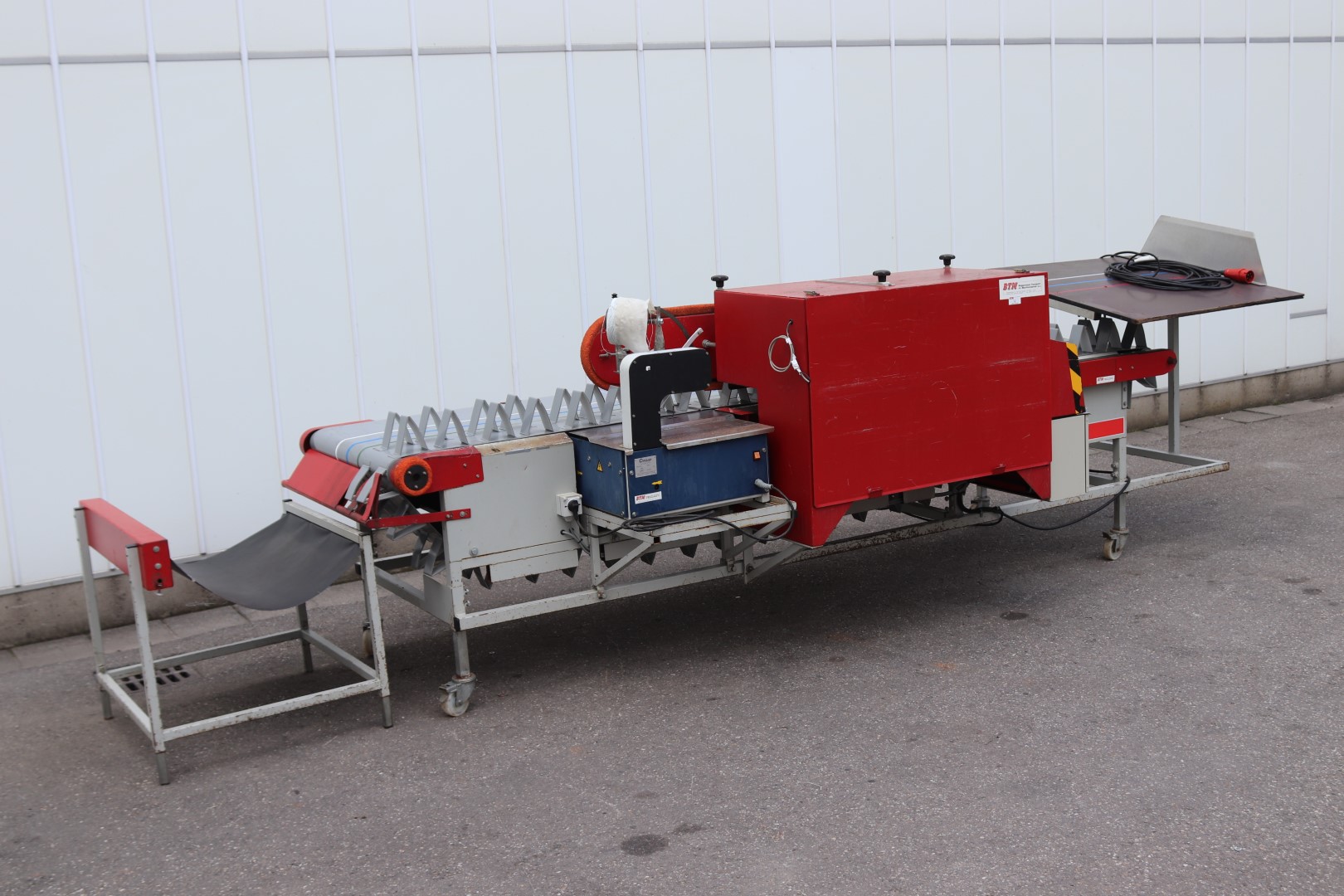 Машина для обработки цветов BTM Smits T1000 с 1 связывателем Cyklop