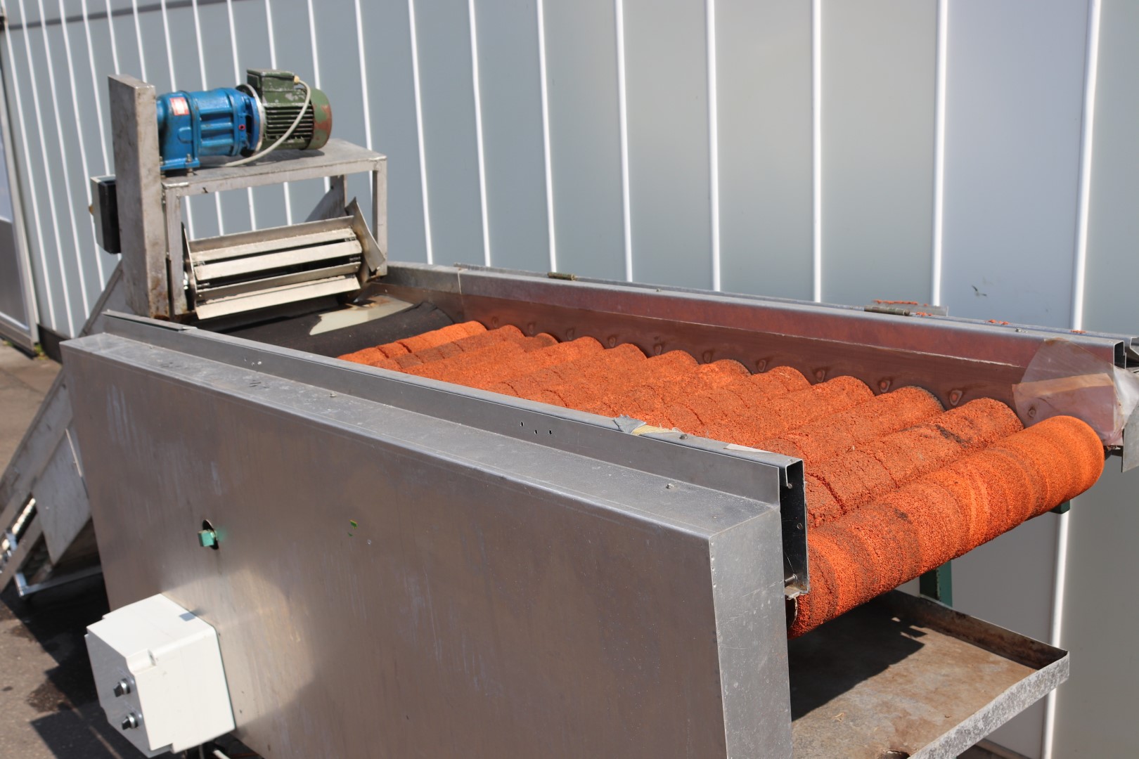 Buitendijk & Slaman (B&S) dryer for tomatoes with aluminium elevator