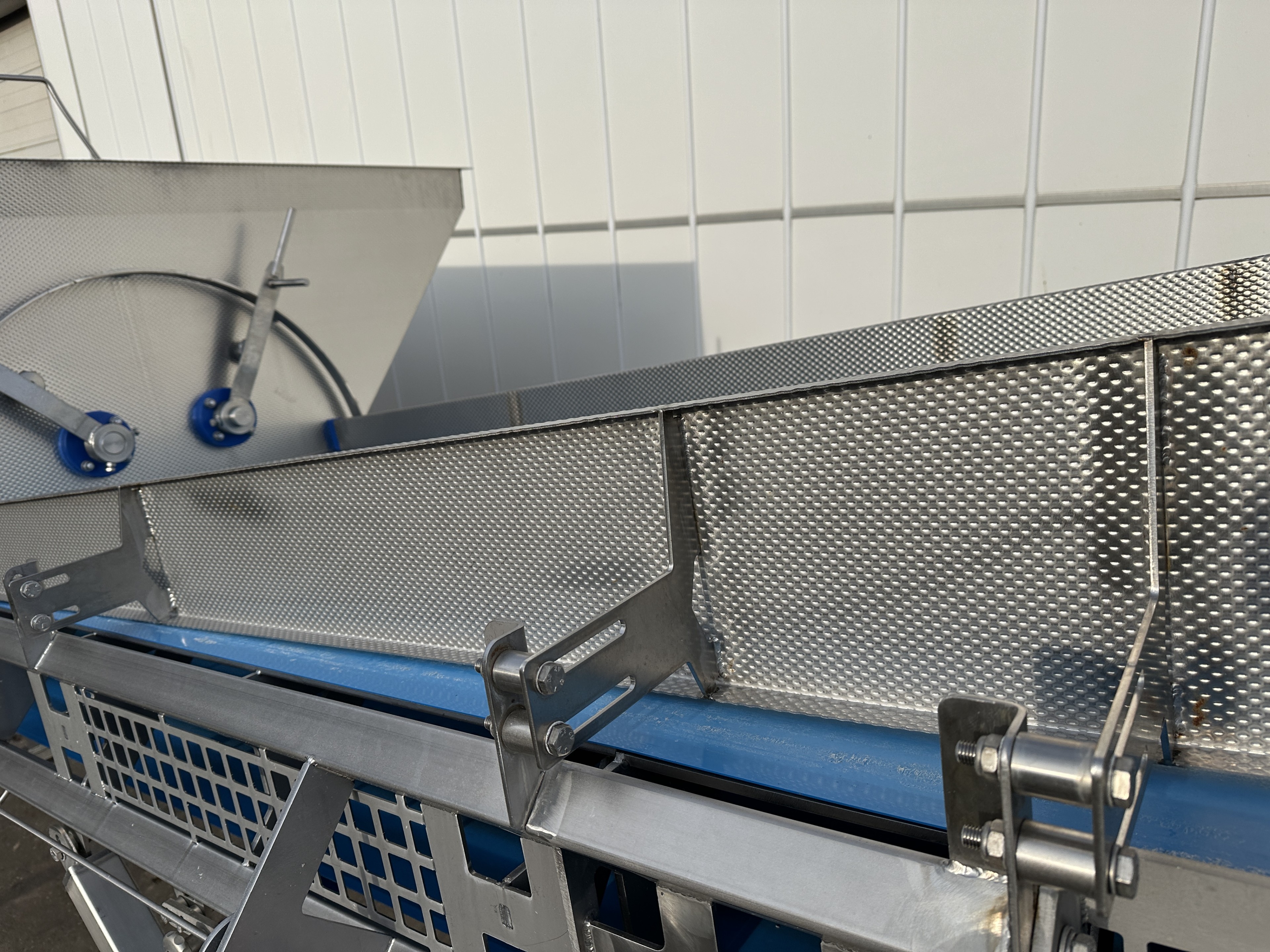 Innotec Systems Дозирующий бункер Конвейер 500 x 77 см, нержавеющая сталь.