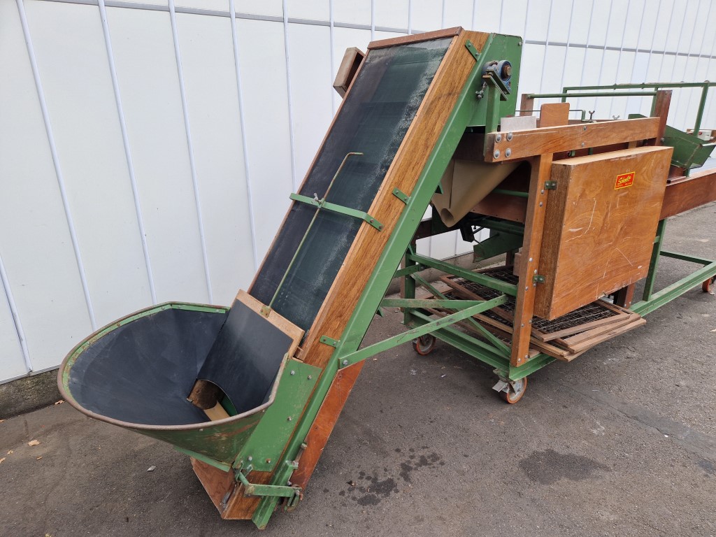 Schouten Trio sorting machine / grader for potatoes and onions