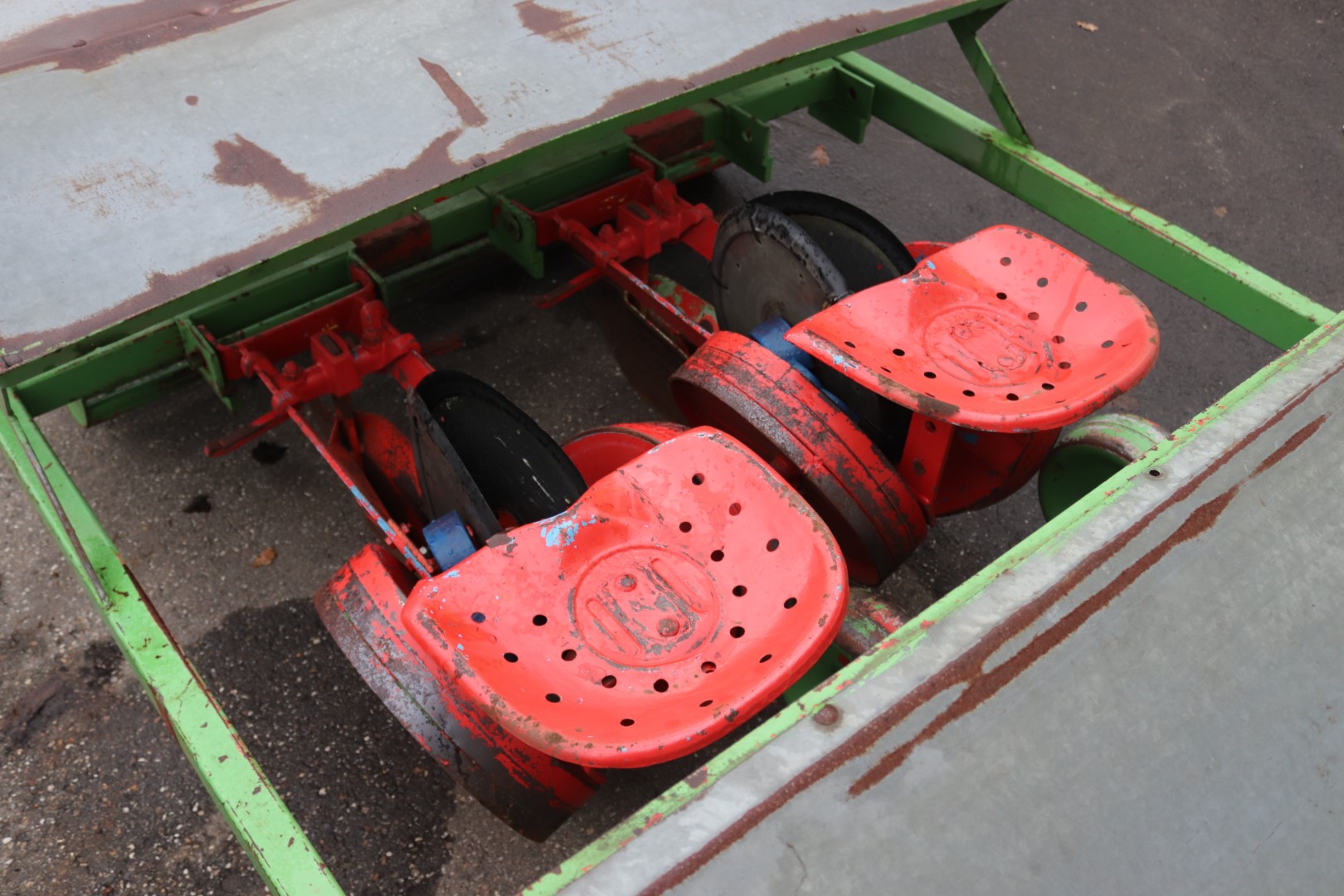 Halmec / Accord 4 row planting machine