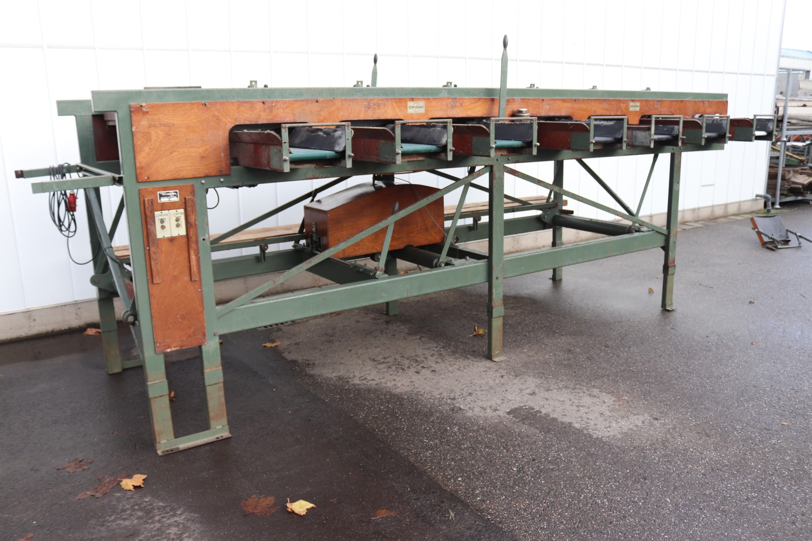 Compas Sorting machine with 6 +1 exits